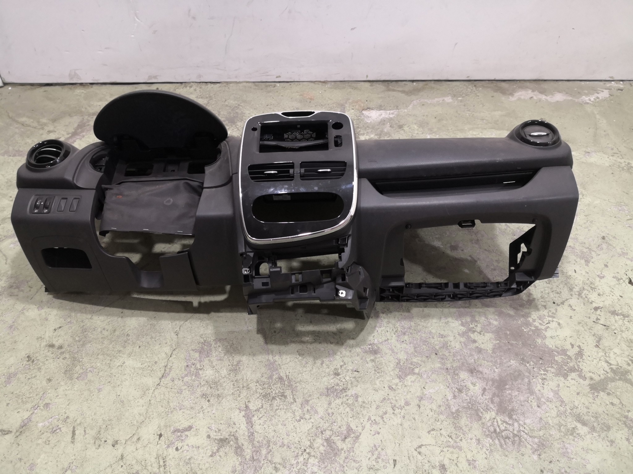 Tablier RENAULT CLIO IV (BH_) | 12 -  Imagem-1