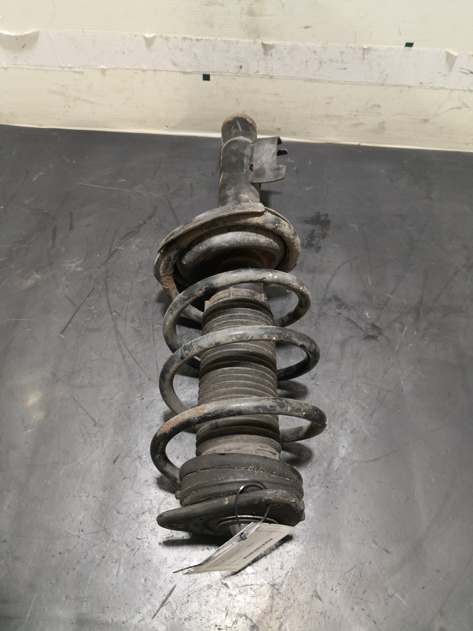 Amortecedor Frente Esq VOLVO - ID S_103188