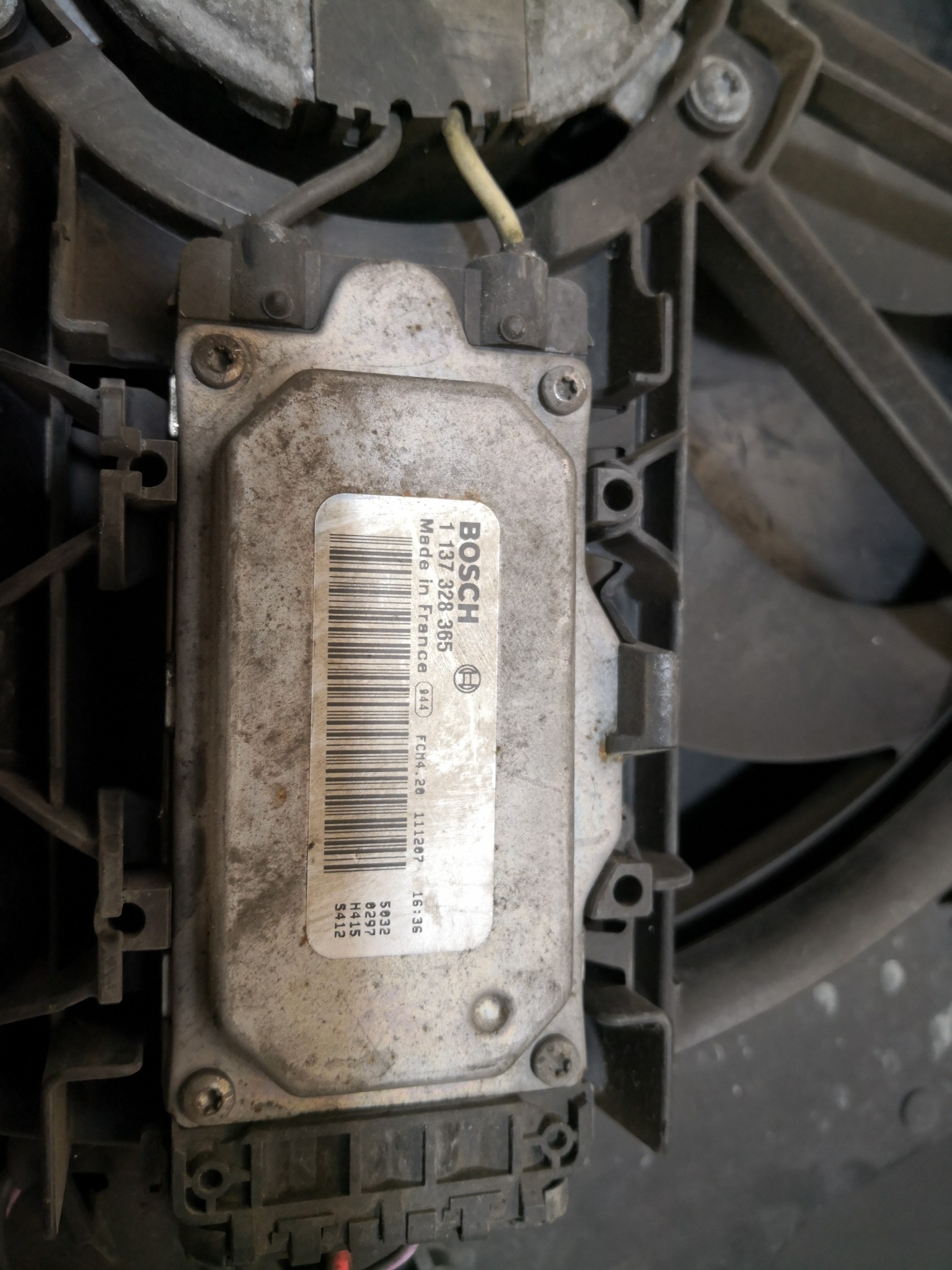 Termoventiladores VOLVO V50 (545) | 03 - 12 Imagem-3