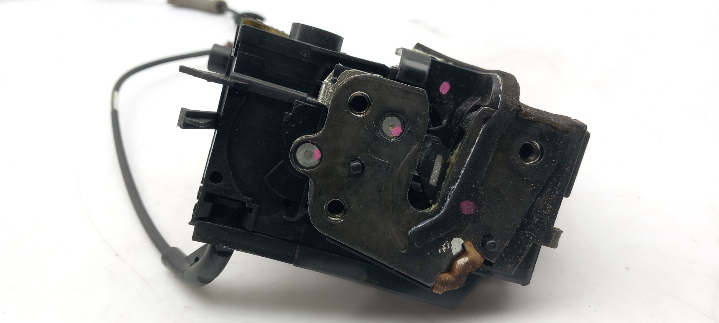 Kit De Cierre Para Puerta Trasera De Chevy/GMC C3500 Fleetside 88-98 - Incluye Izquierda Y Derecha
