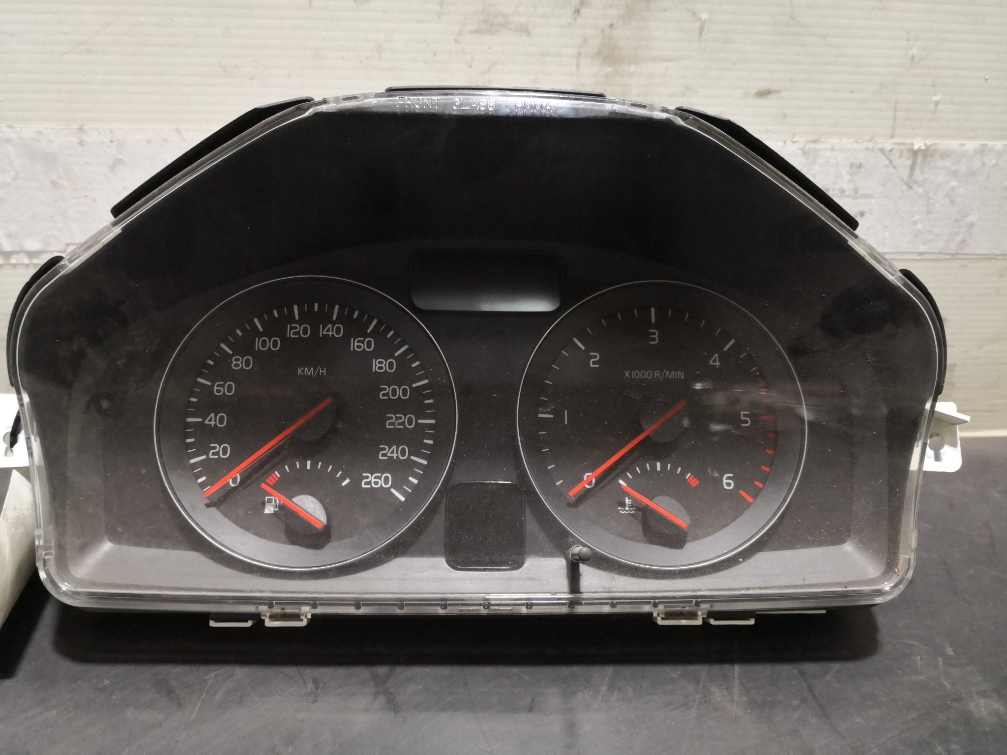 Quadrante VOLVO C30 (533) | 06 - 13 Imagem-1