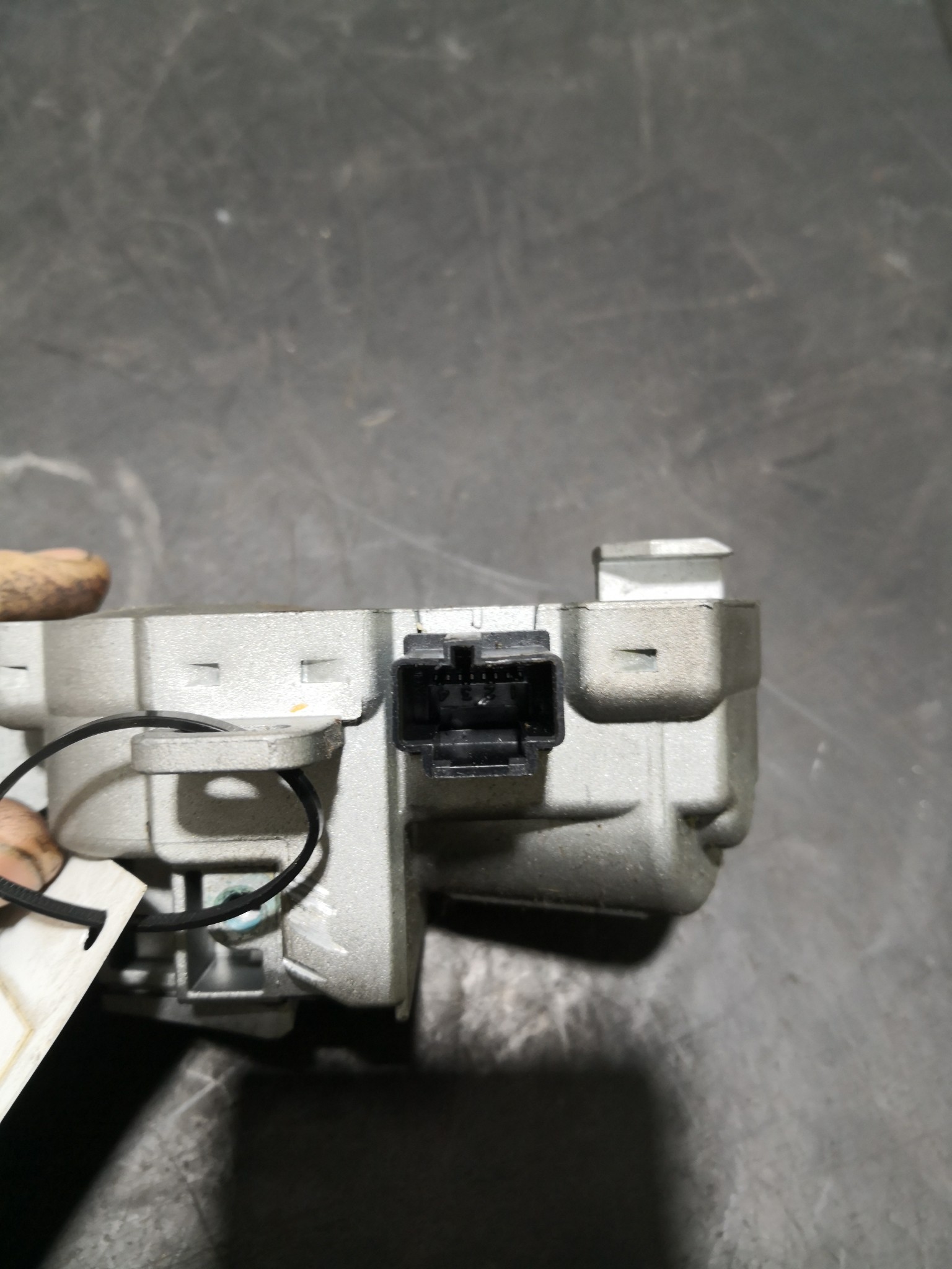 Tranque de Direção VOLVO C30 (533) | 06 - 13 Imagem-2