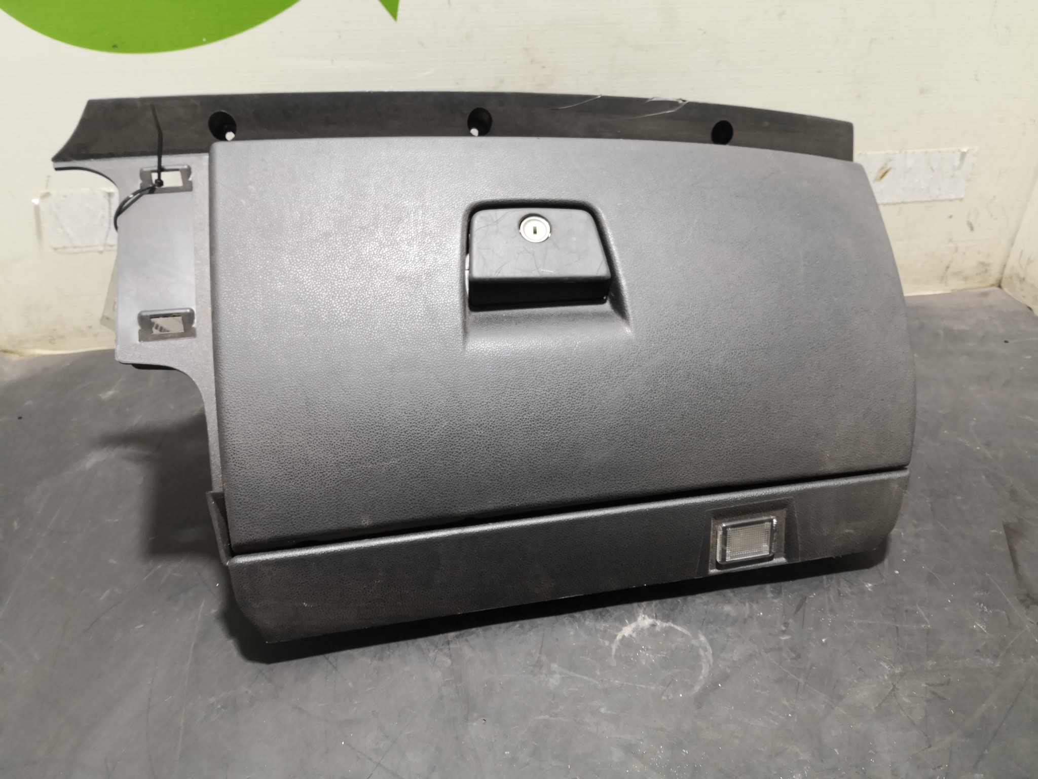 Porta Luvas VOLVO C30 (533) | 06 - 13 Imagem-3