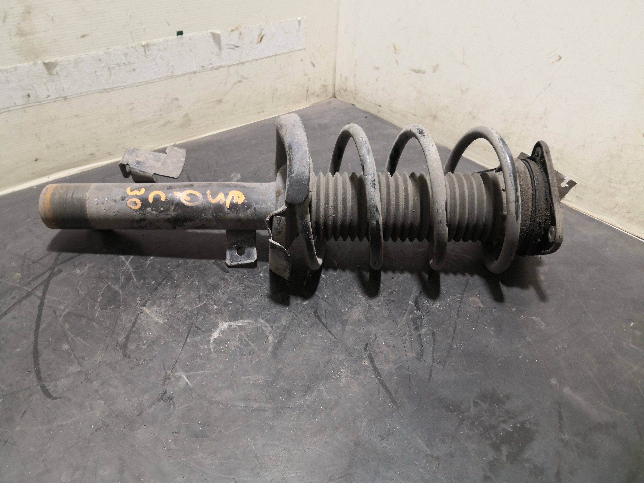 Amortecedor Frente Esq VOLVO C30 (533) | 06 - 13 Imagem-1