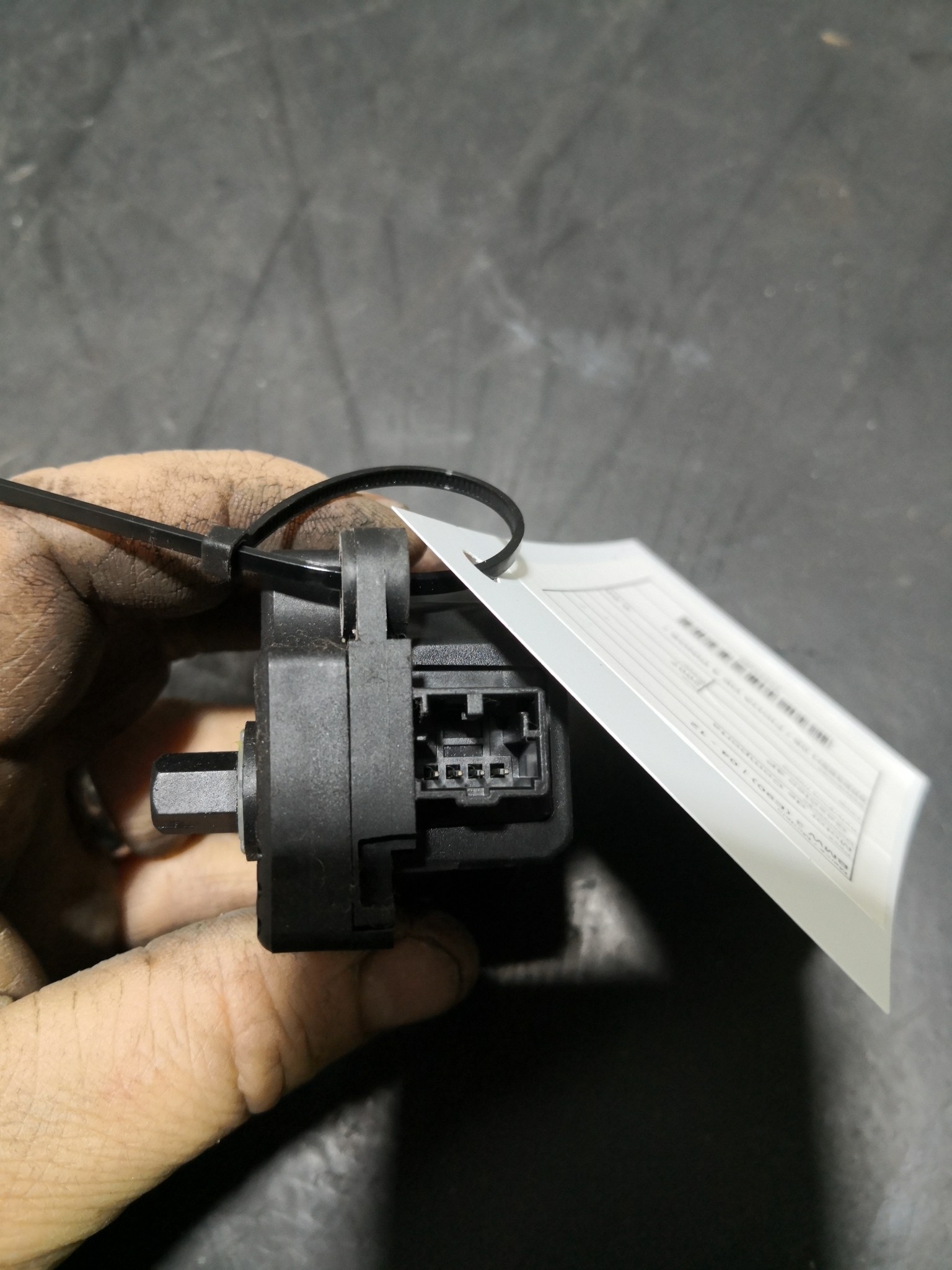 Motor de Comporta BMW 3 (E90) | 04 - 12 Imagem-1