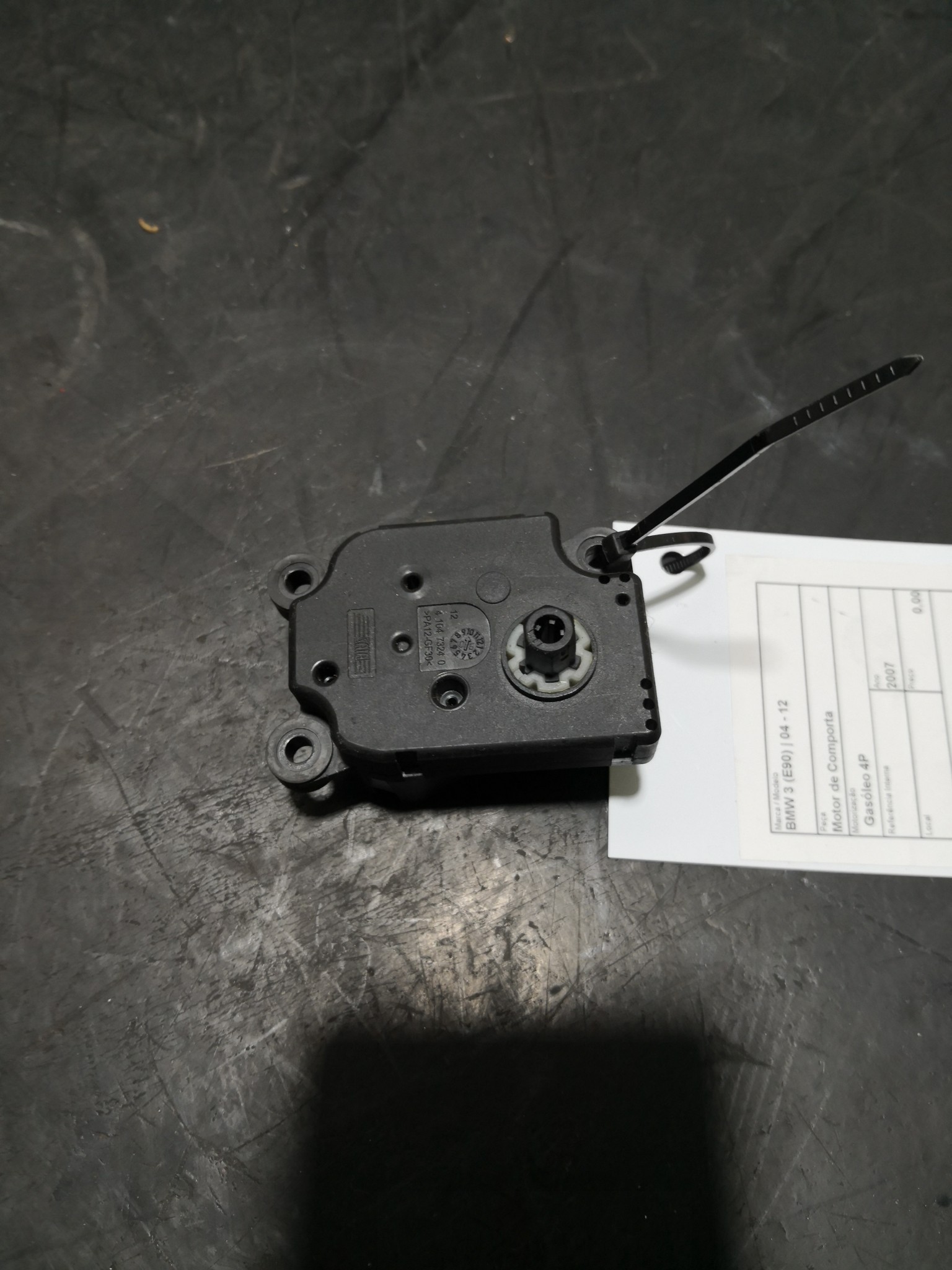 Motor de Comporta BMW 3 (E90) | 04 - 12 Imagem-2