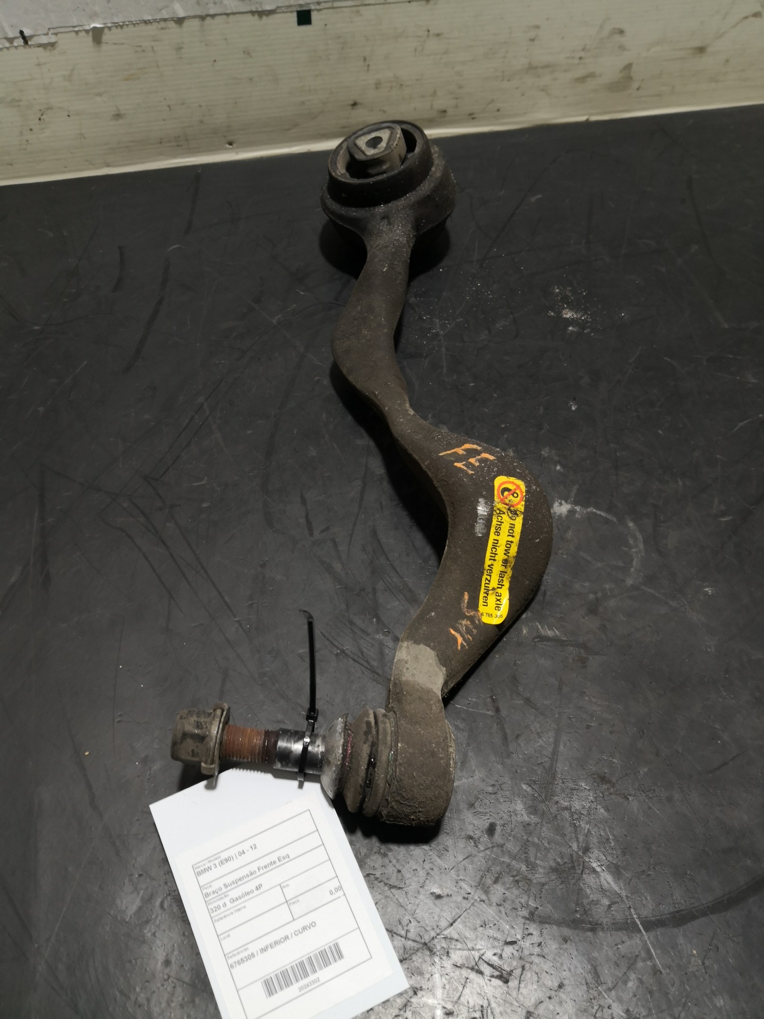 Braço Suspensão Frente Esq BMW - ID S_103301