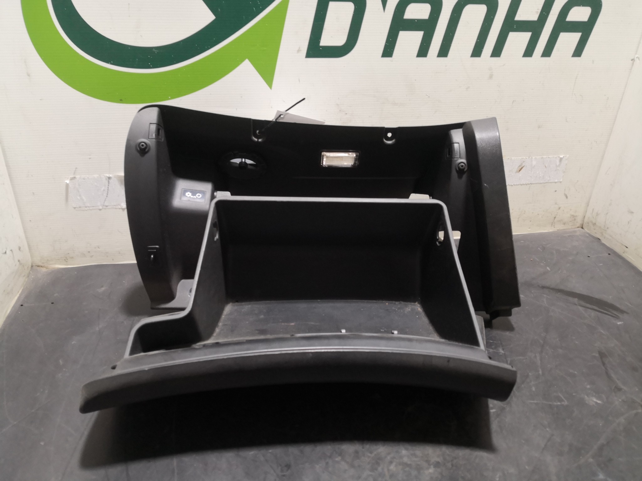 Porta Luvas KIA CEED SW (ED) | 07 - 12 Imagem-1