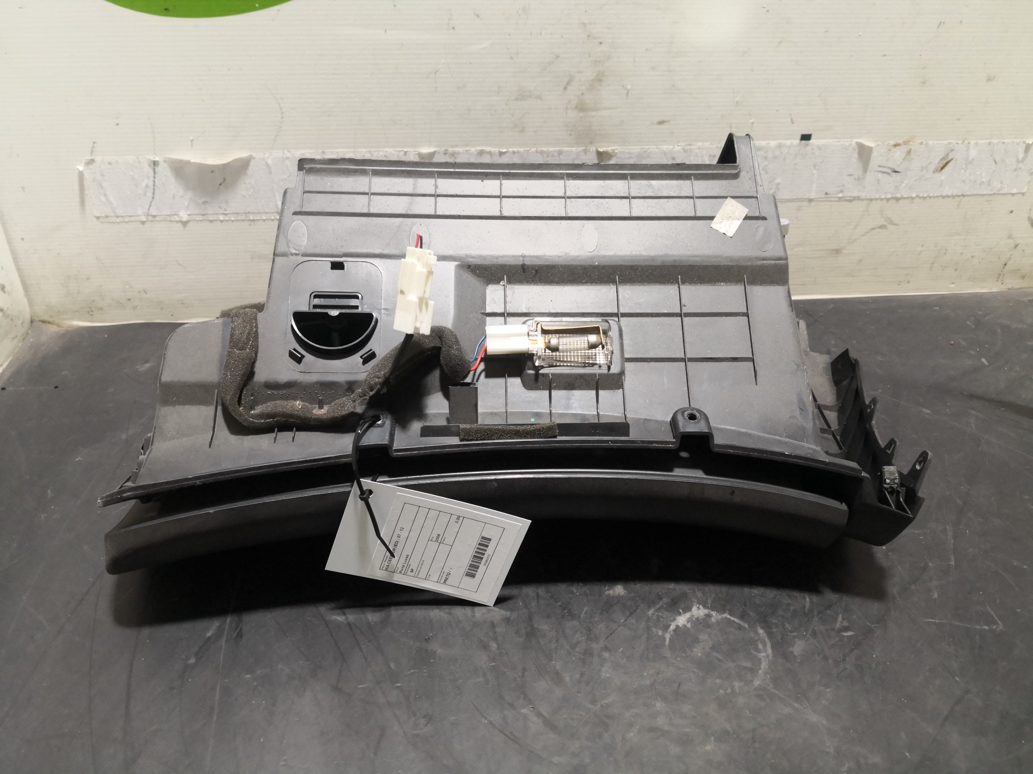 Porta Luvas KIA CEED SW (ED) | 07 - 12 Imagem-2