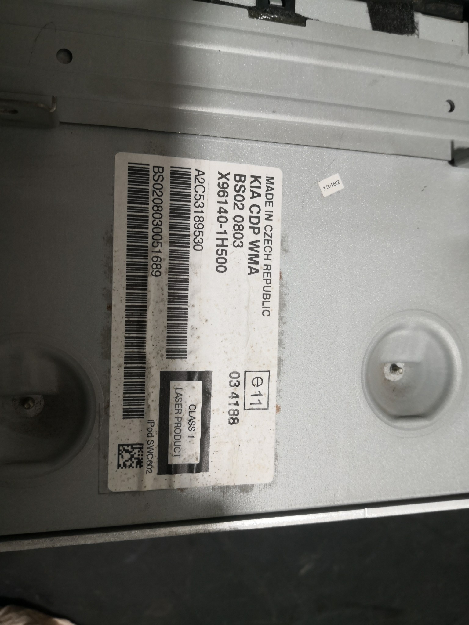 Rádio KIA CEED SW (ED) | 07 - 12 Imagem-1