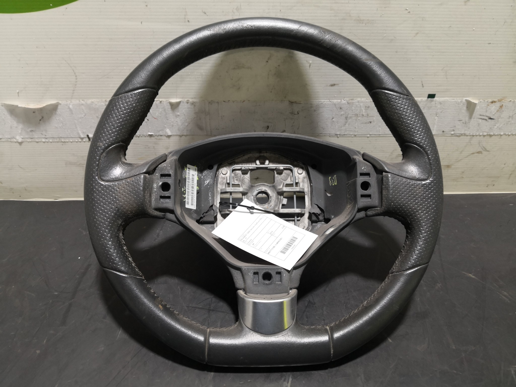 Volante PEUGEOT - ID S_103362