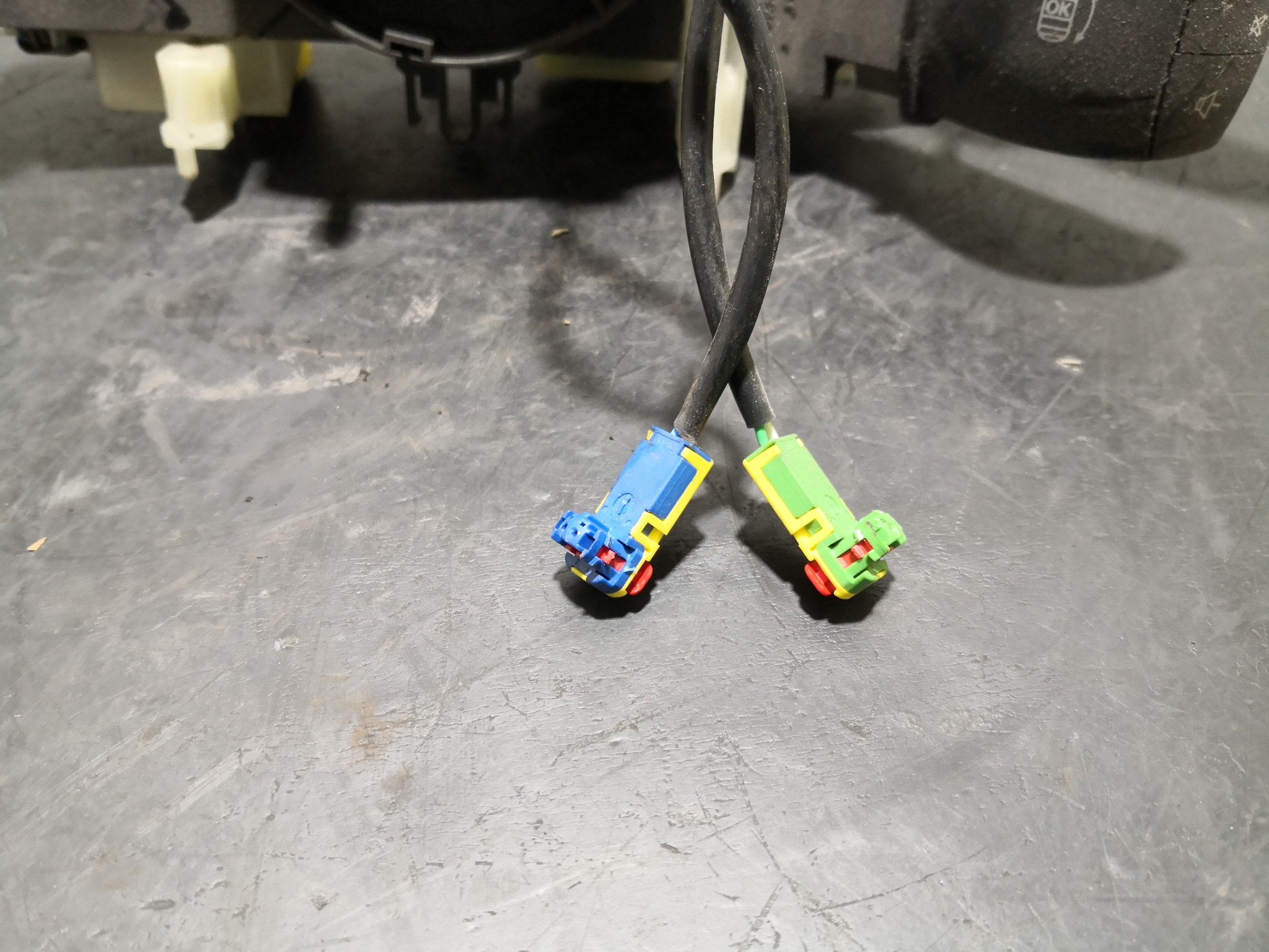 Manipulo Completo Luzes/Escovas RENAULT MEGANE III Hatchback (BZ0/1_) | 08 -  Imagem-1