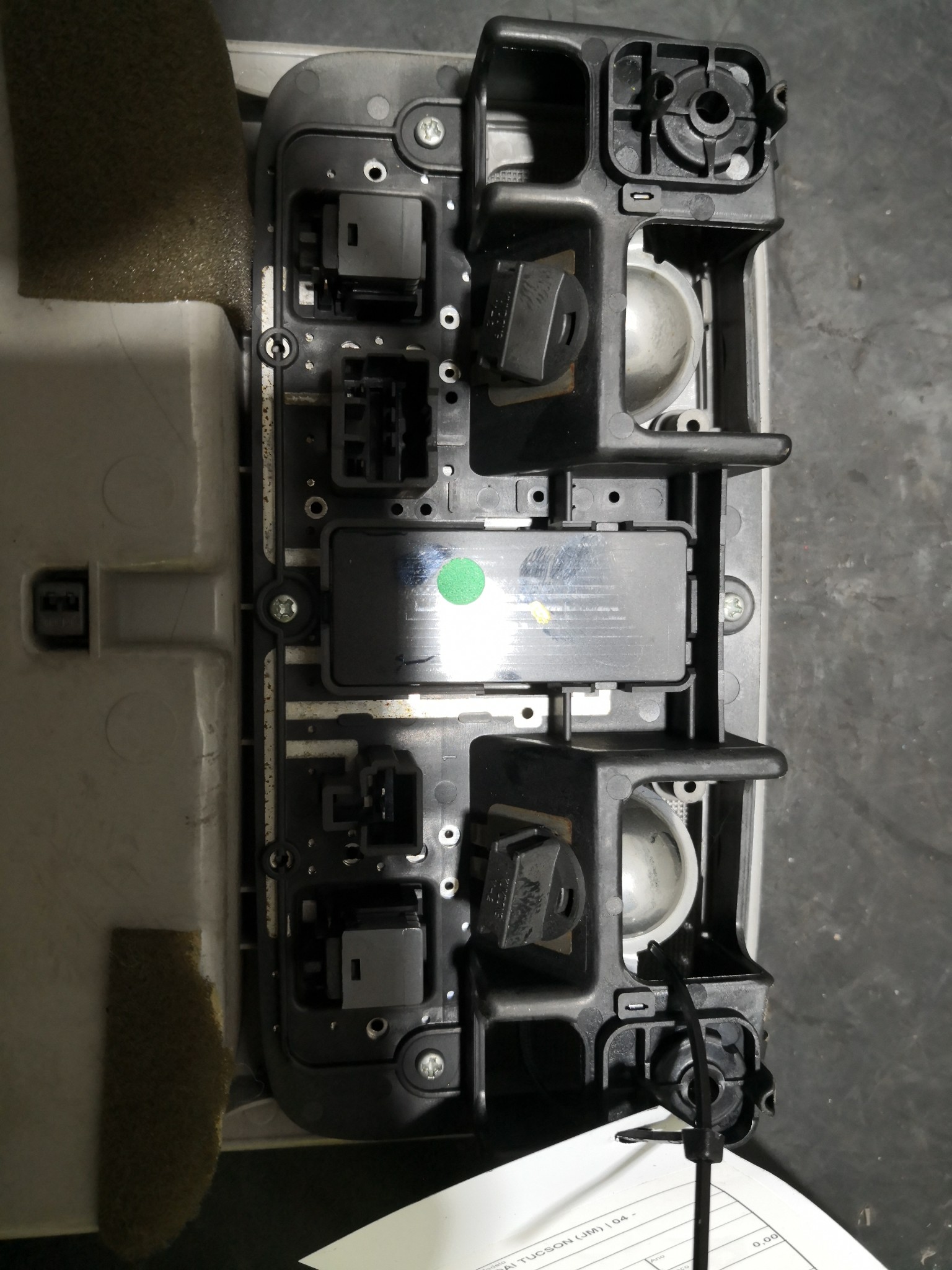 Plafonier  HYUNDAI TUCSON (JM) | 04 -  Imagem-3