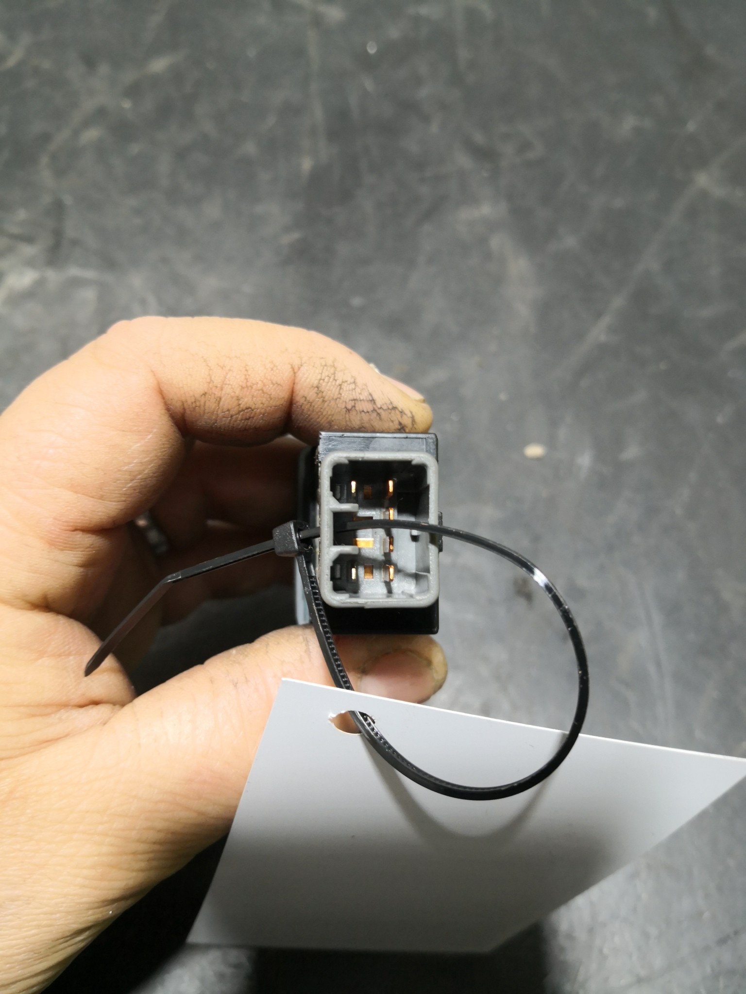 Botão Multifunções HYUNDAI TUCSON (JM) | 04 -  Imagem-2