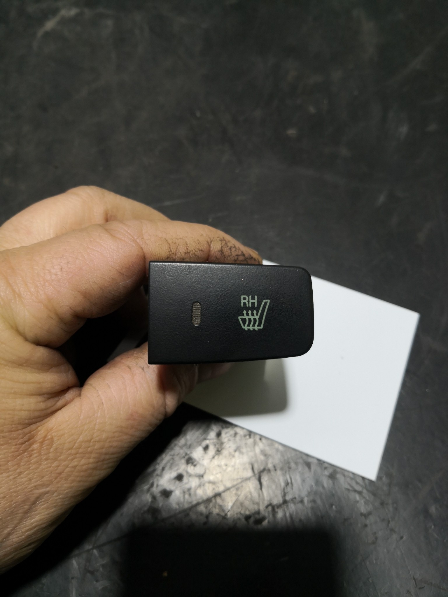 Botão Multifunções HYUNDAI TUCSON (JM) | 04 -  Imagem-1