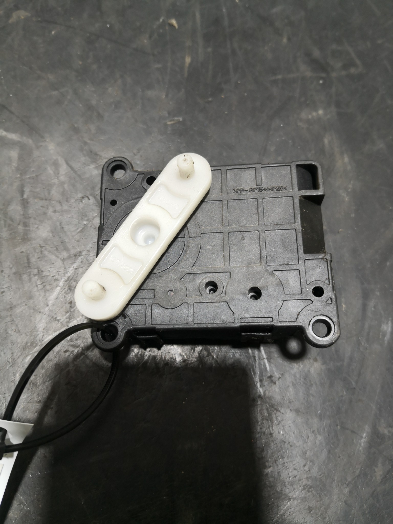 Motor de Comporta HYUNDAI - ID S_103597