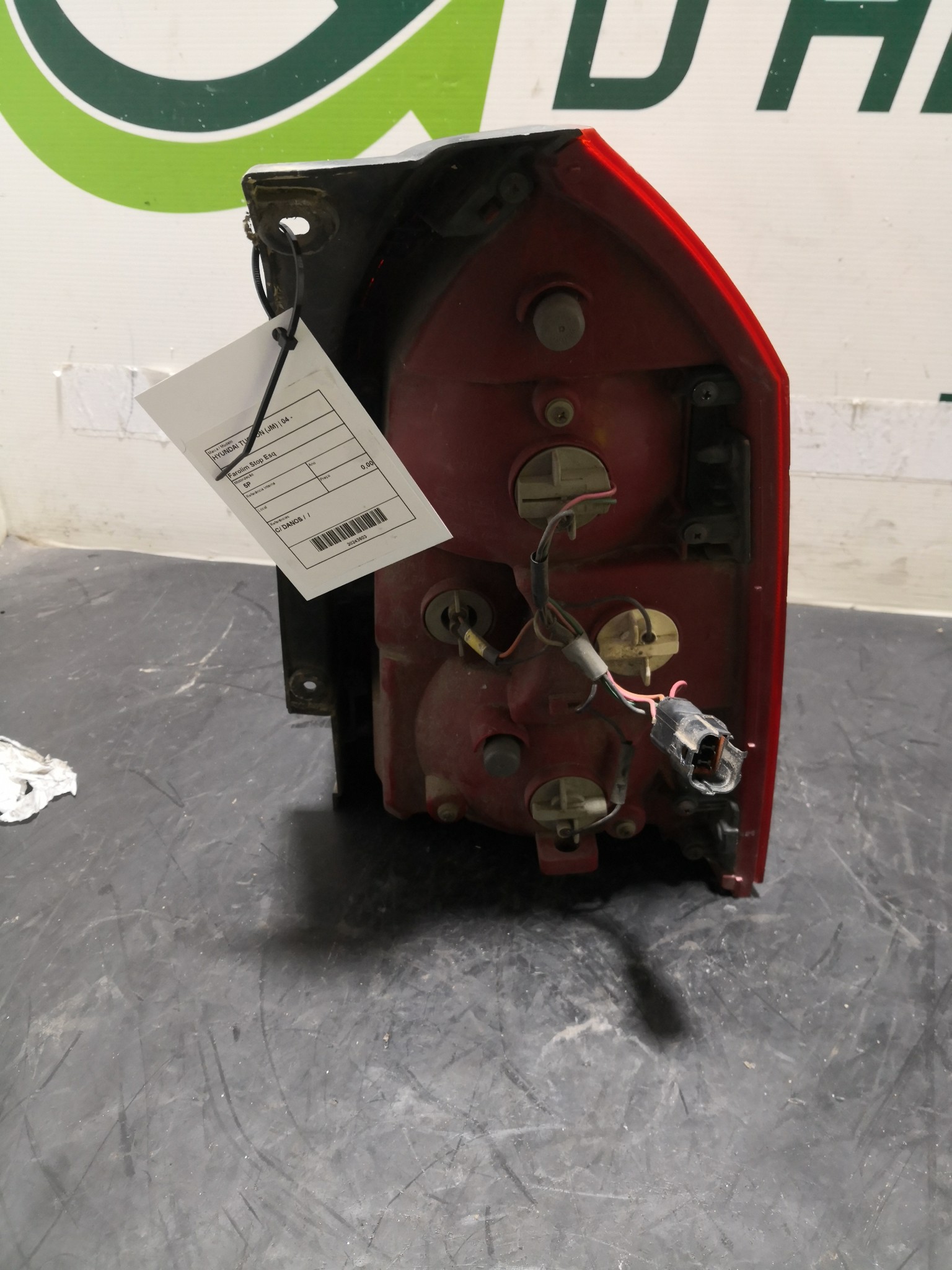 Farolim Stop Esq HYUNDAI TUCSON (JM) | 04 -  Imagem-1