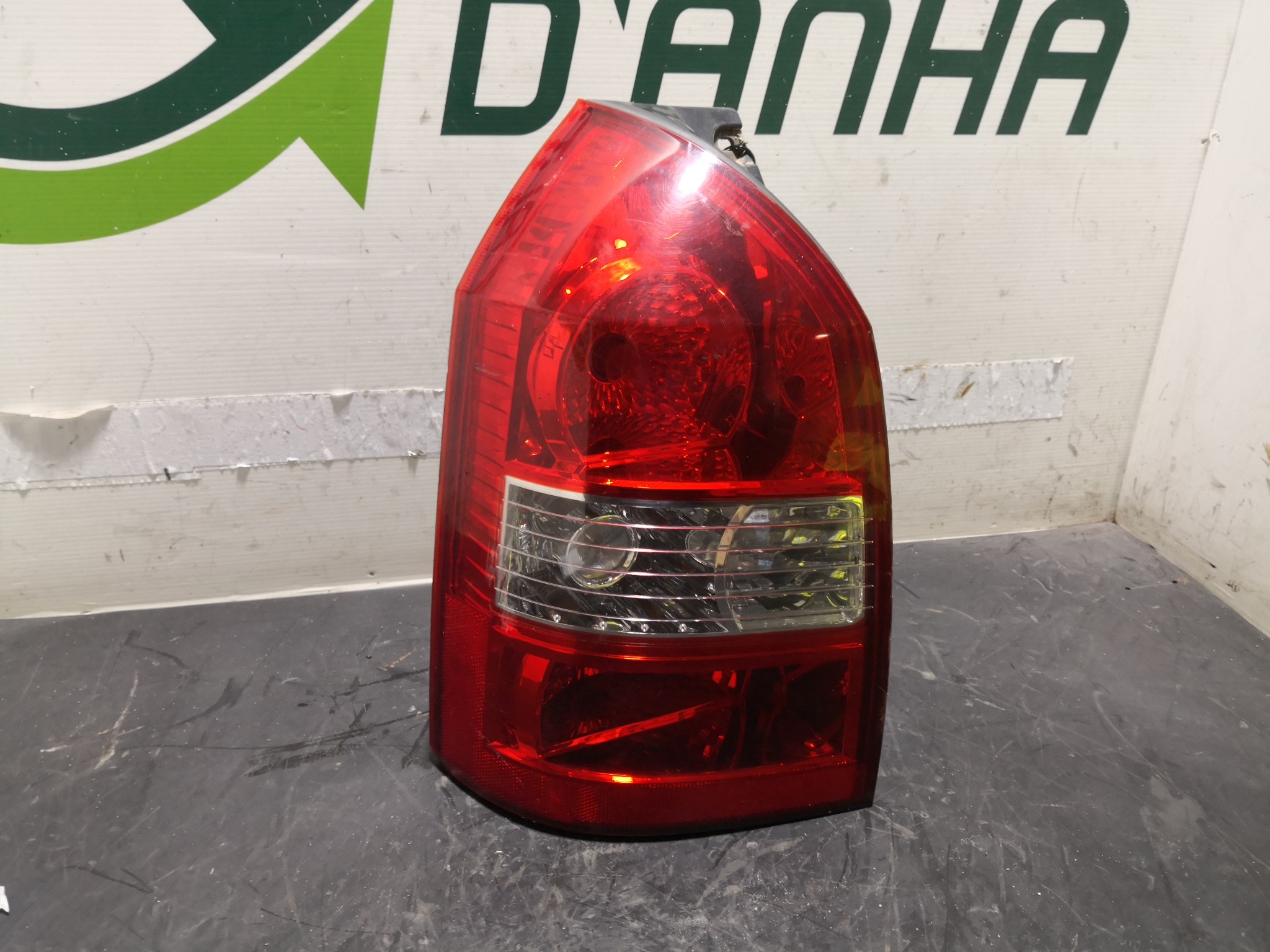 Farolim Stop Esq HYUNDAI TUCSON (JM) | 04 -  Imagem-2