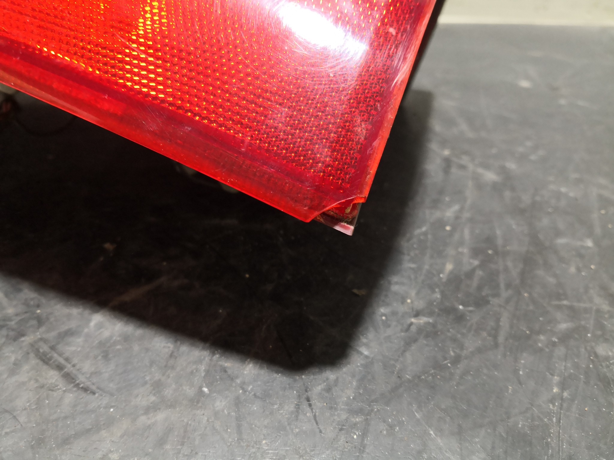 Farolim Stop Esq HYUNDAI TUCSON (JM) | 04 -  Imagem-3