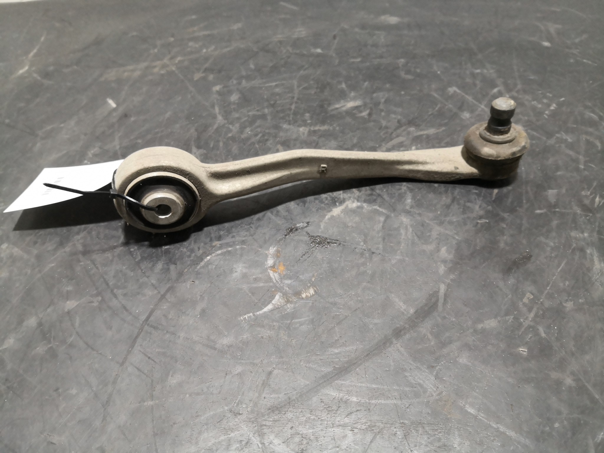 Braço Suspensão Frente Dto AUDI A4 (8K2, B8) | 07 - 15 Imagem-1