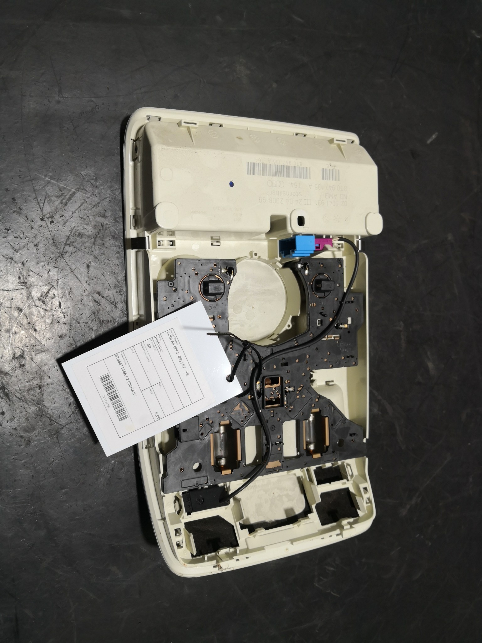 Plafonier  AUDI A4 (8K2, B8) | 07 - 15 Imagem-2