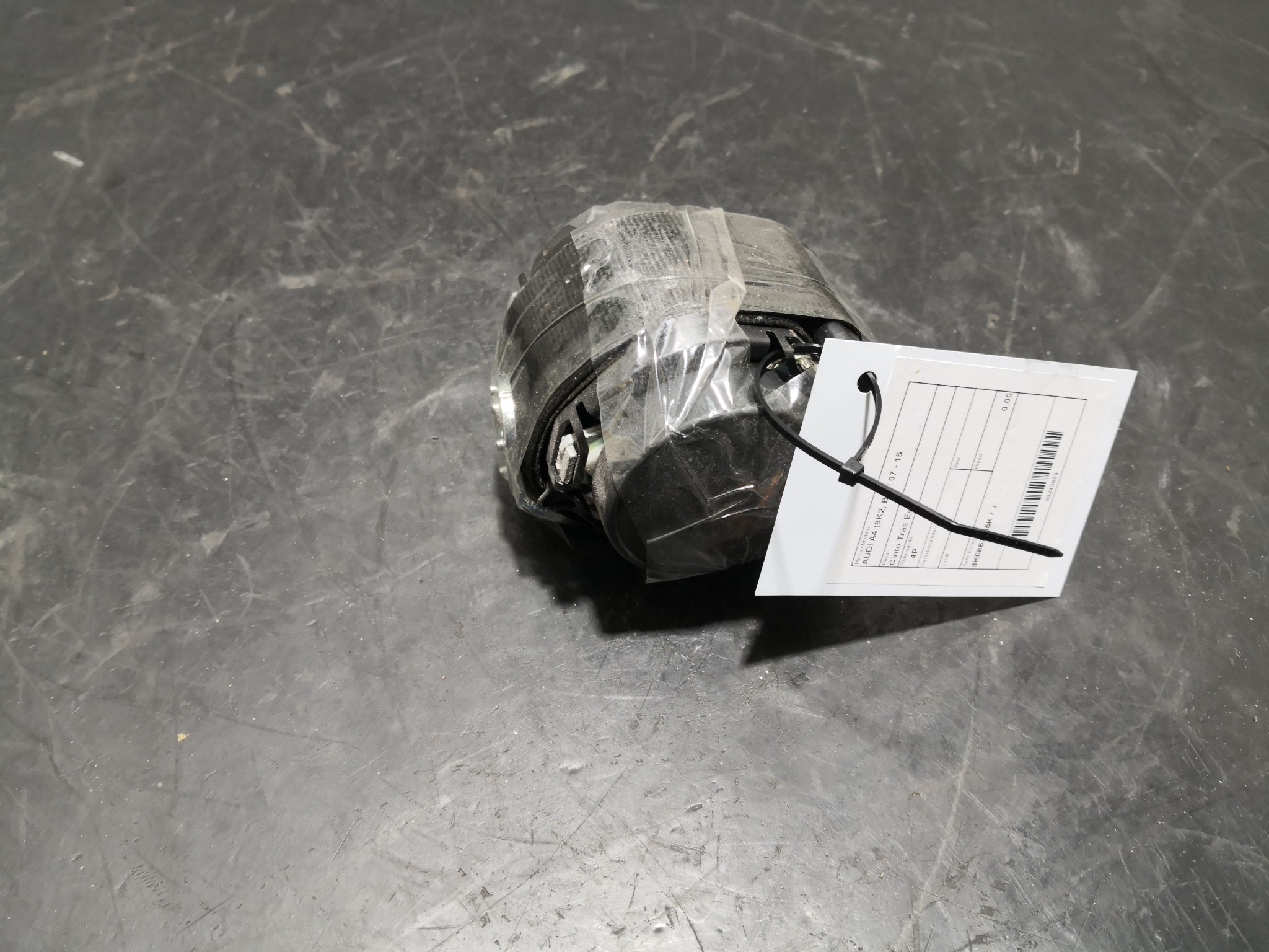 Cinto Trás Esq AUDI A4 (8K2, B8) | 07 - 15 Imagem-3