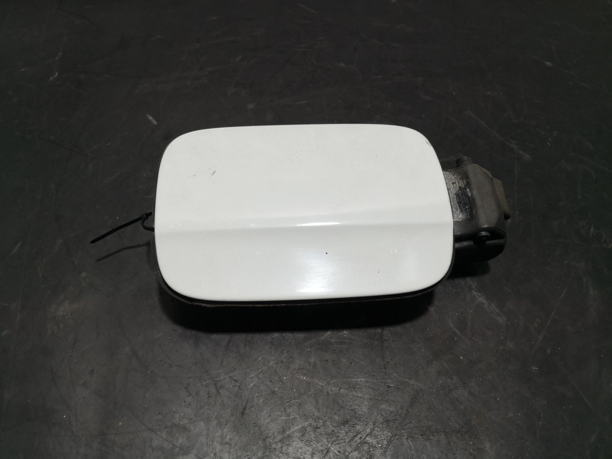 Tampa Exterior de Combustivel AUDI A4 (8K2, B8) | 07 - 15 Imagem-1