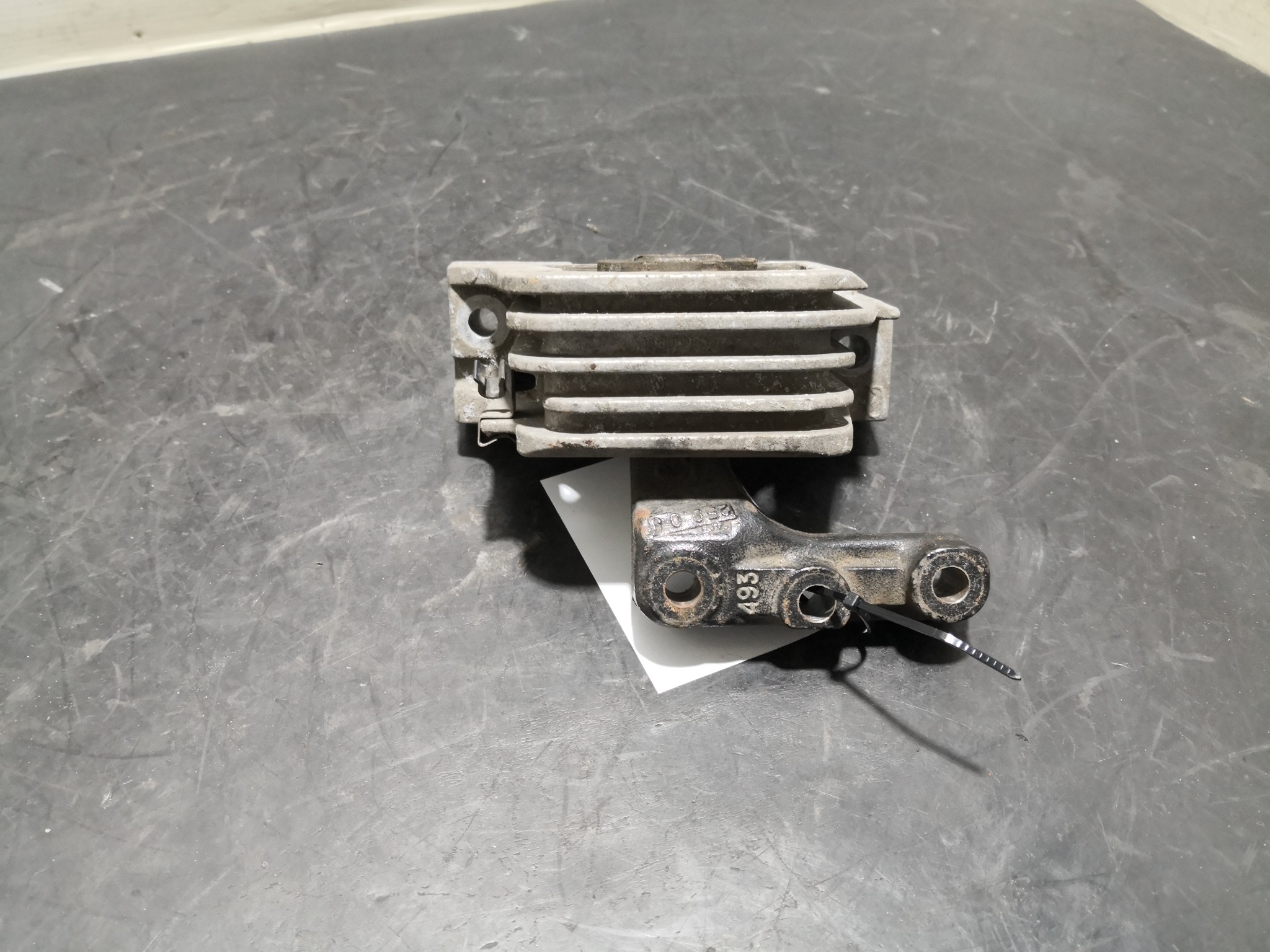 Apoio de Motor PEUGEOT 207 (WA_, WC_) | 06 - 15 Imagem-1