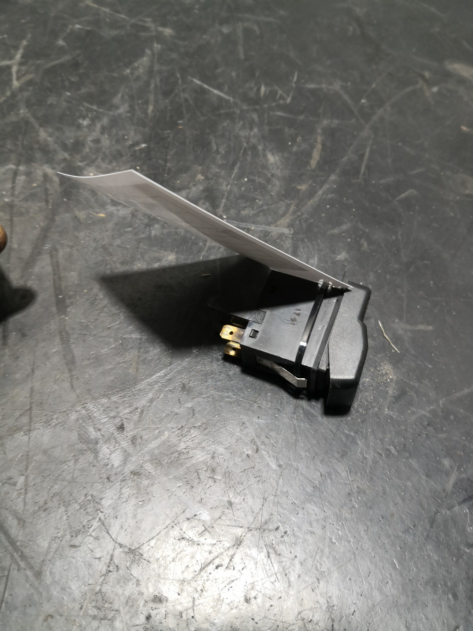 Botão Desembaciador VOLKSWAGEN PASSAT (3A2, 35I) | 88 - 97 Imagem-2