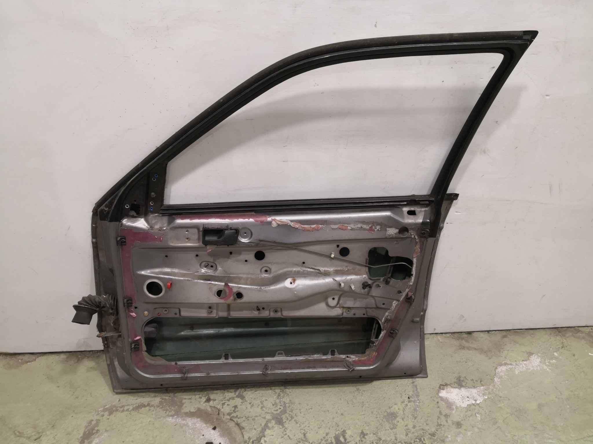 Porta Frente Dto VOLKSWAGEN PASSAT (3A2, 35I) | 88 - 97 Imagem-2