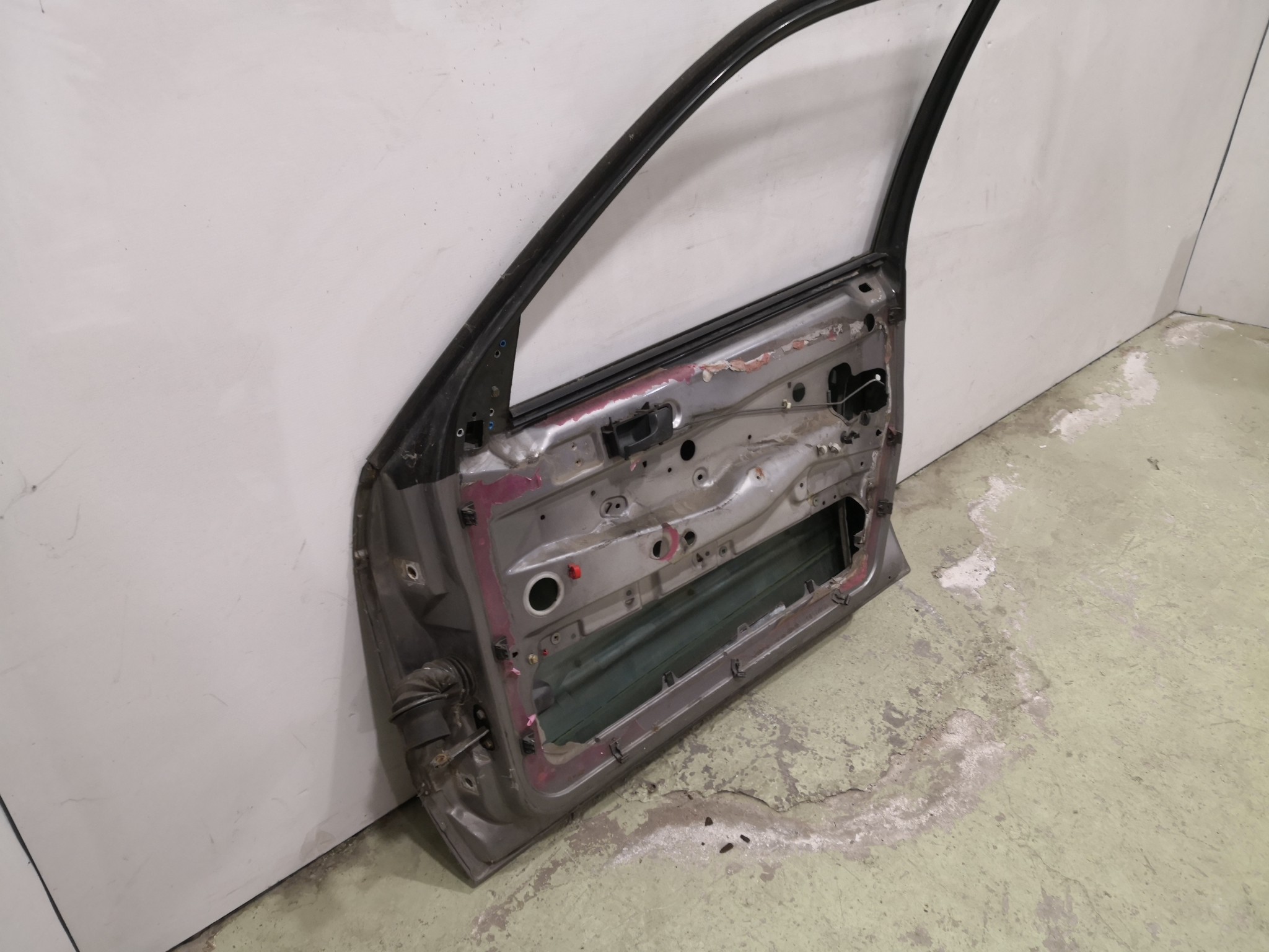 Porta Frente Dto VOLKSWAGEN PASSAT (3A2, 35I) | 88 - 97 Imagem-3