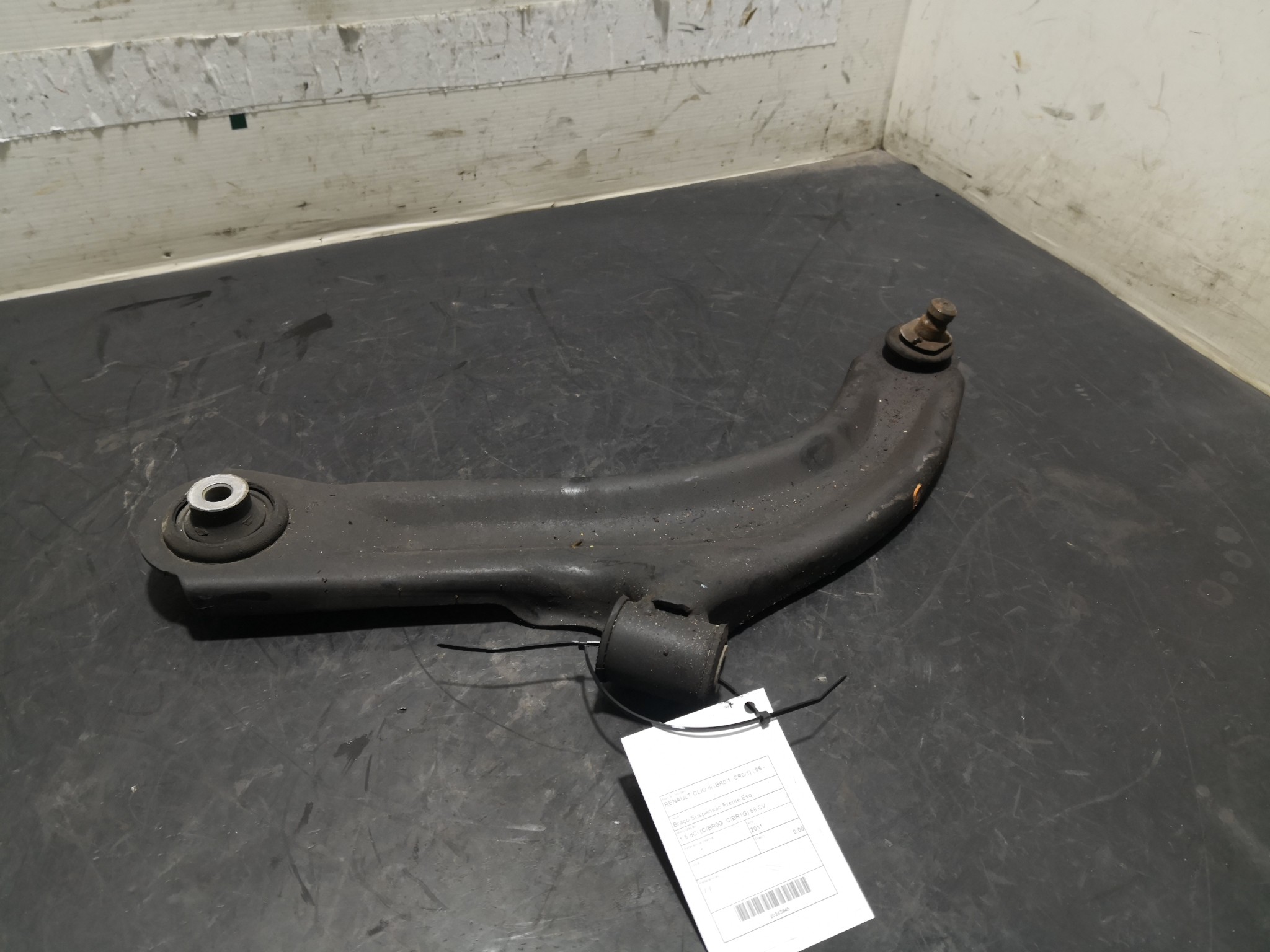 Braço Suspensão Frente Esq RENAULT - ID S_103944