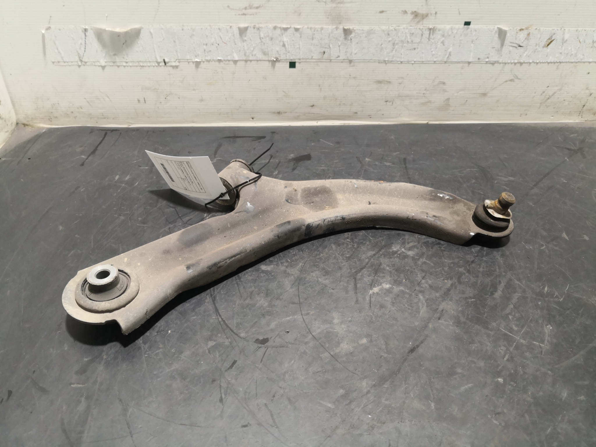 Braço Suspensão Frente Dto RENAULT - ID S_103945