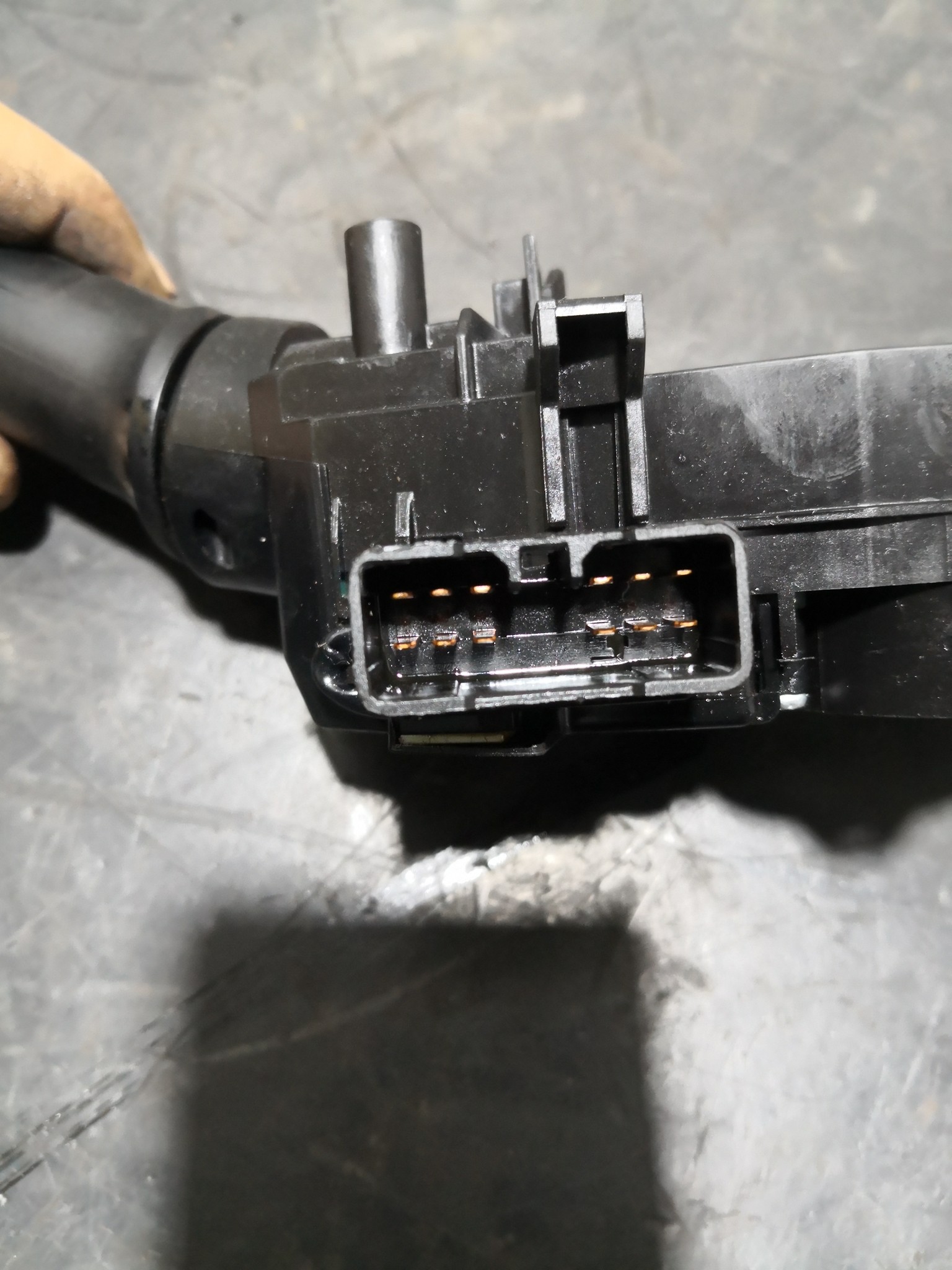 Manipulo Luzes e Piscas HYUNDAI i20 (PB, PBT) | 08 -  Imagem-1