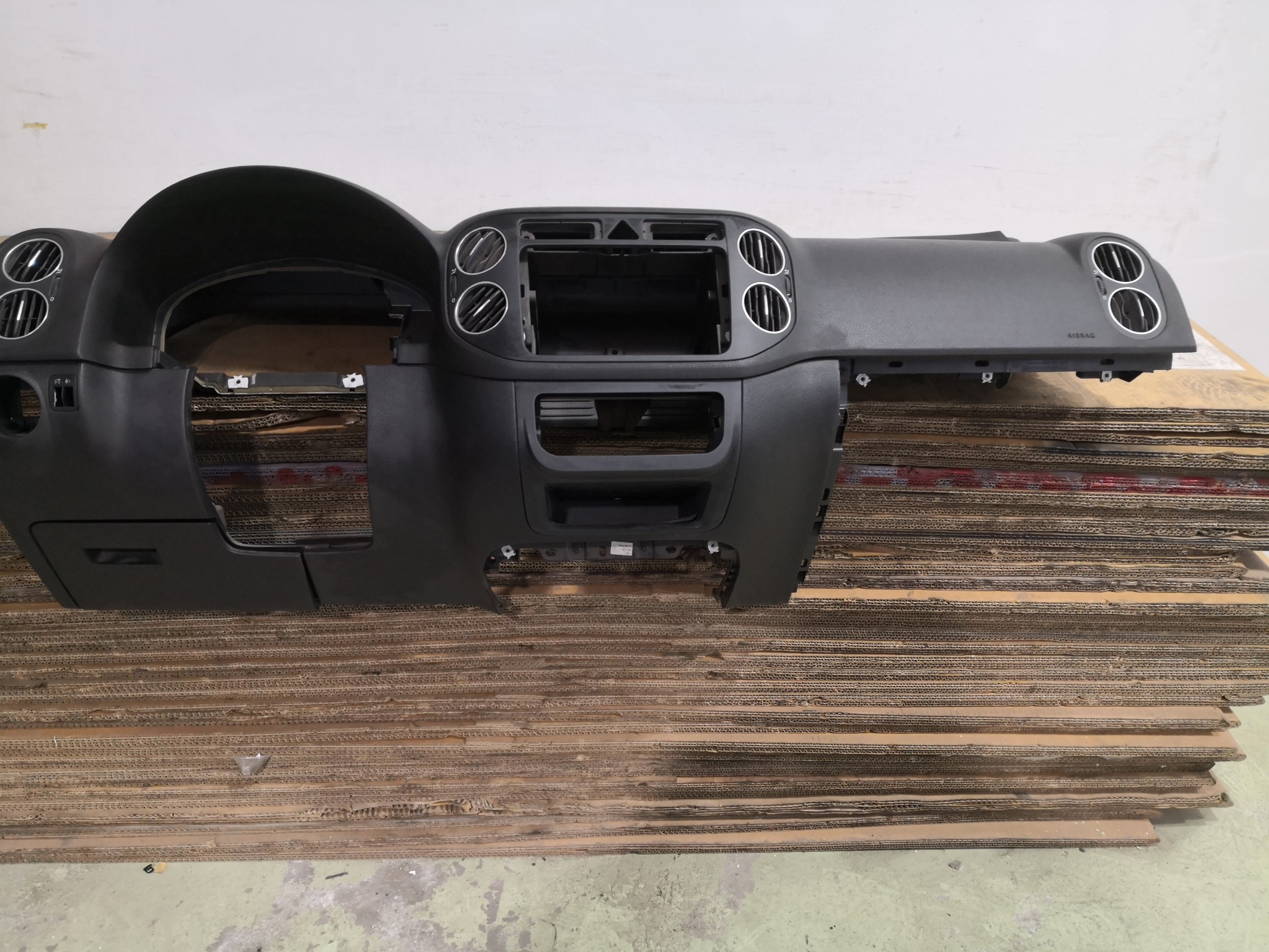 Tablier VOLKSWAGEN GOLF PLUS (5M1, 521) | 04 - 13 Imagem-1