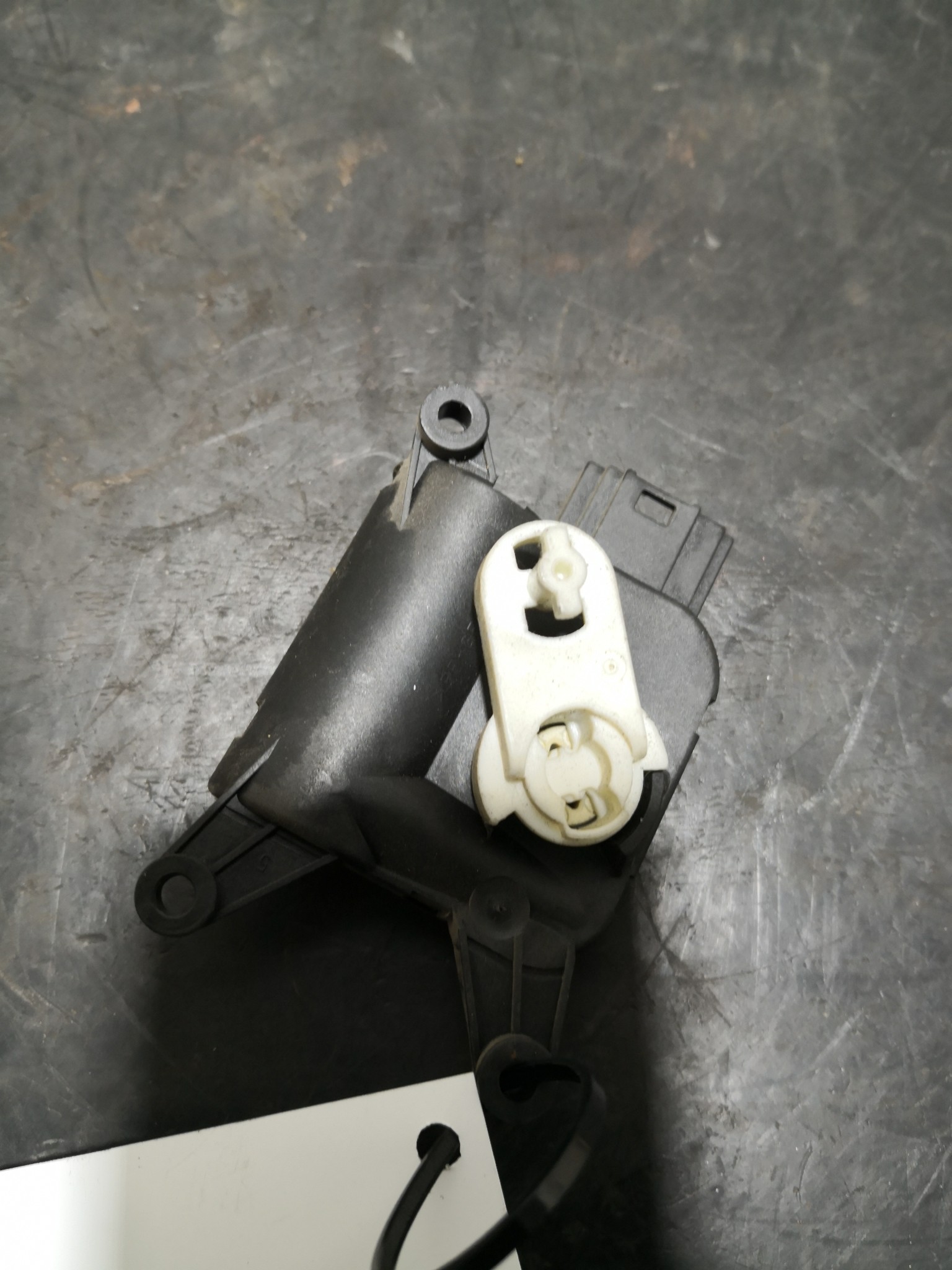 Motor de Comporta VOLKSWAGEN - ID S_104046