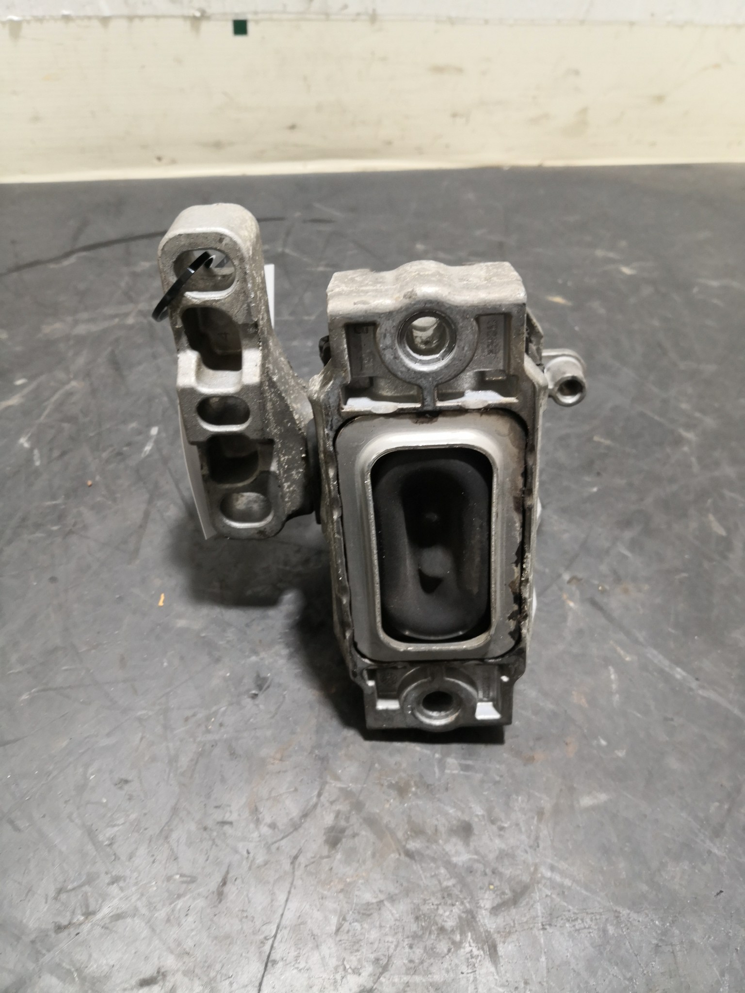 Apoio de Motor AUDI A3 (8P1) | 03 - 13 Imagem-2