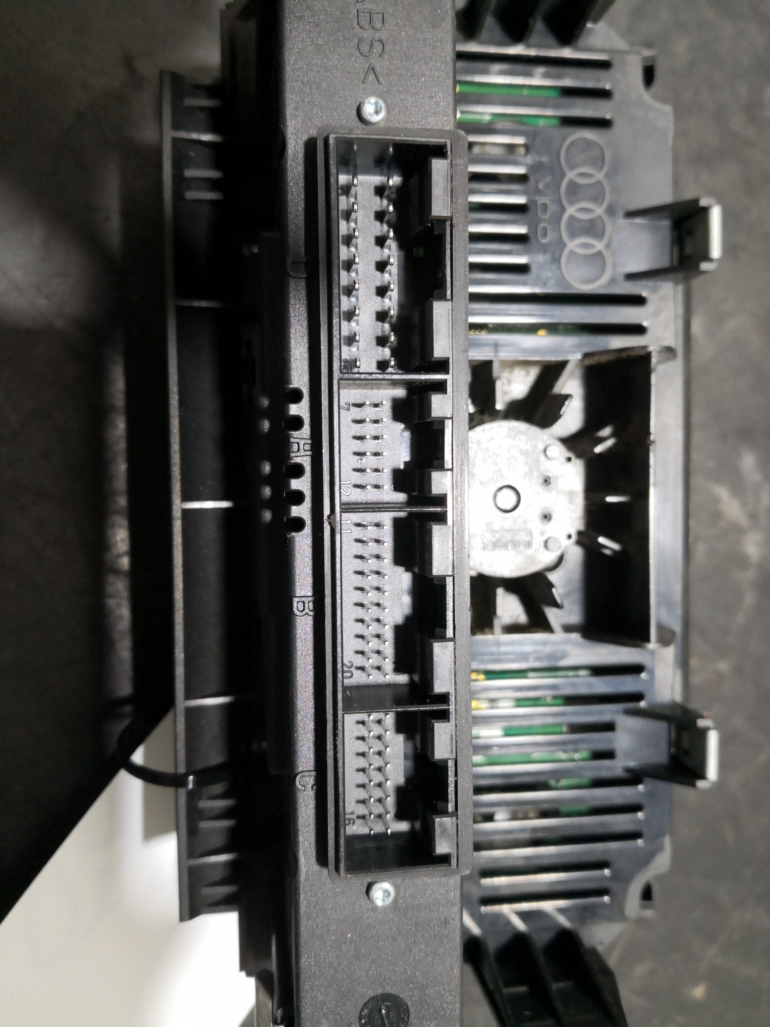 Climatronic AUDI A3 (8P1) | 03 - 13 Imagem-2