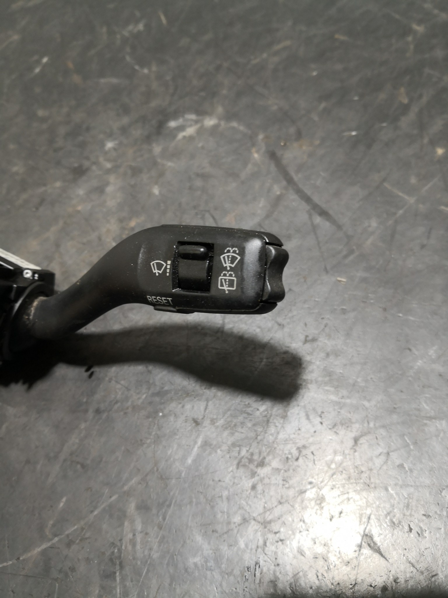 Manipulo de Escovas AUDI A3 (8P1) | 03 - 13 Imagem-2