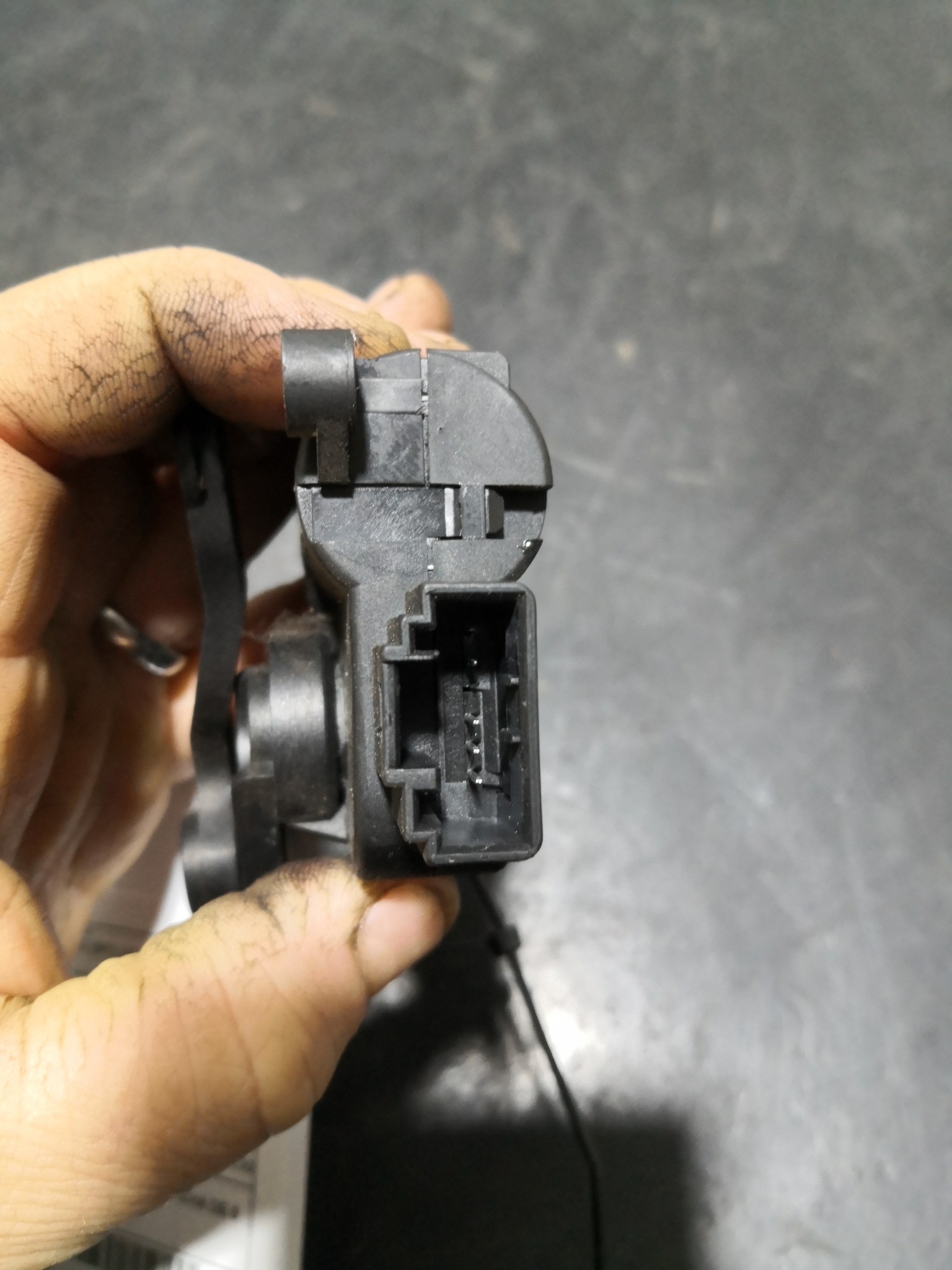 Motor de Comporta AUDI A3 (8P1) | 03 - 13 Imagem-1