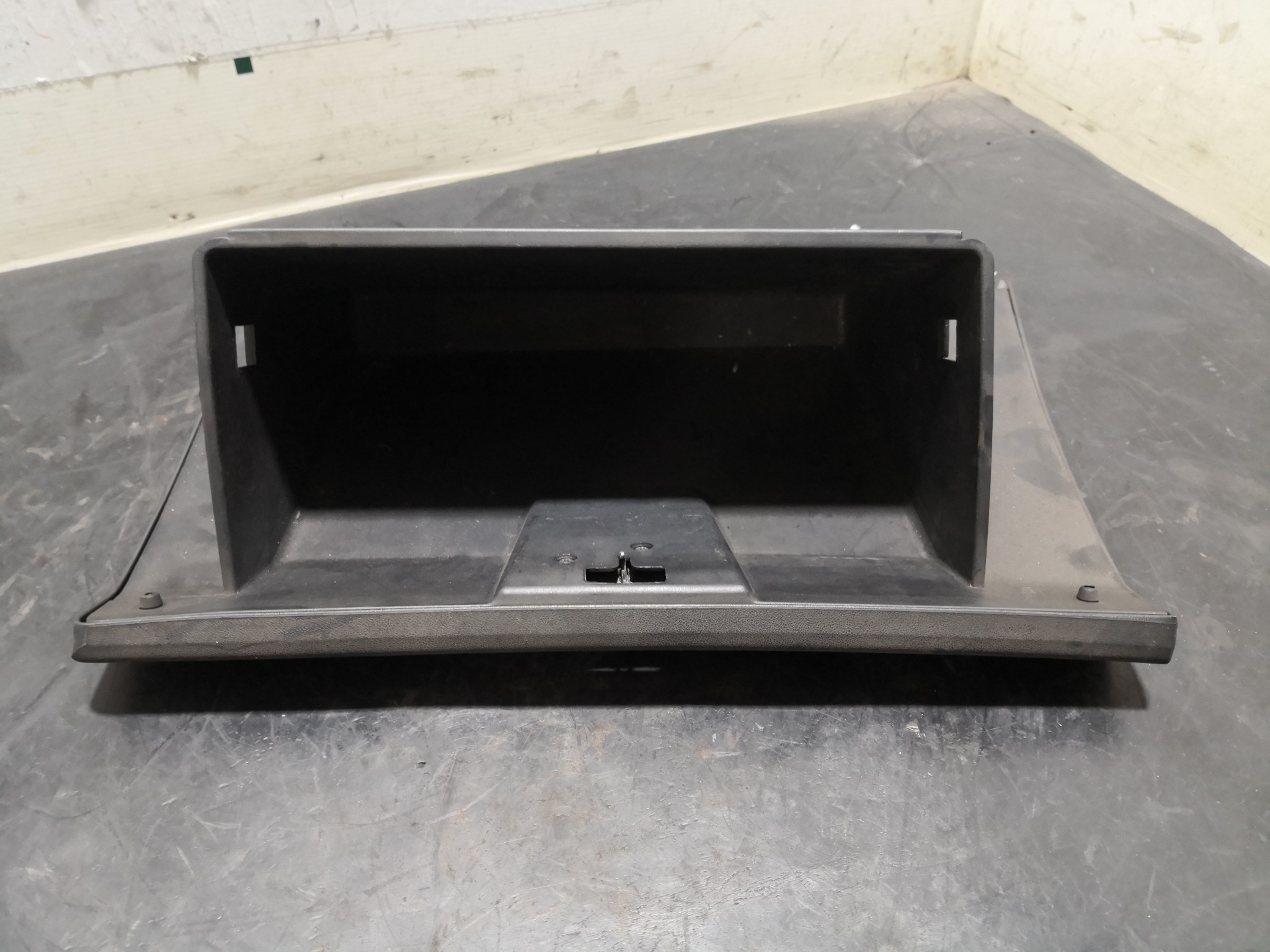 Porta Luvas HYUNDAI GETZ (TB) | 01 - 11 Imagem-1