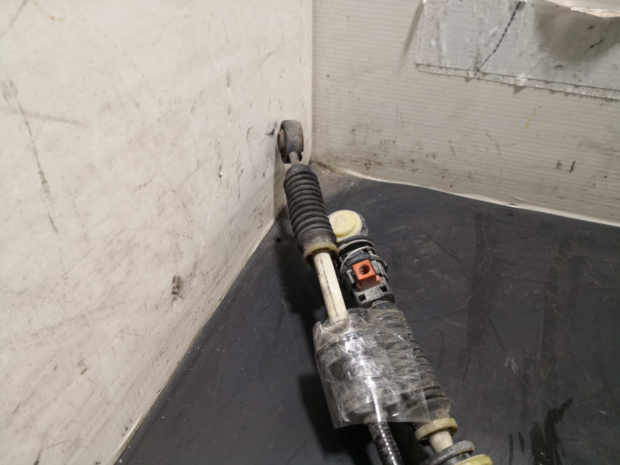 Selector Velocidades VOLVO C30 (533) | 06 - 13 Imagem-2