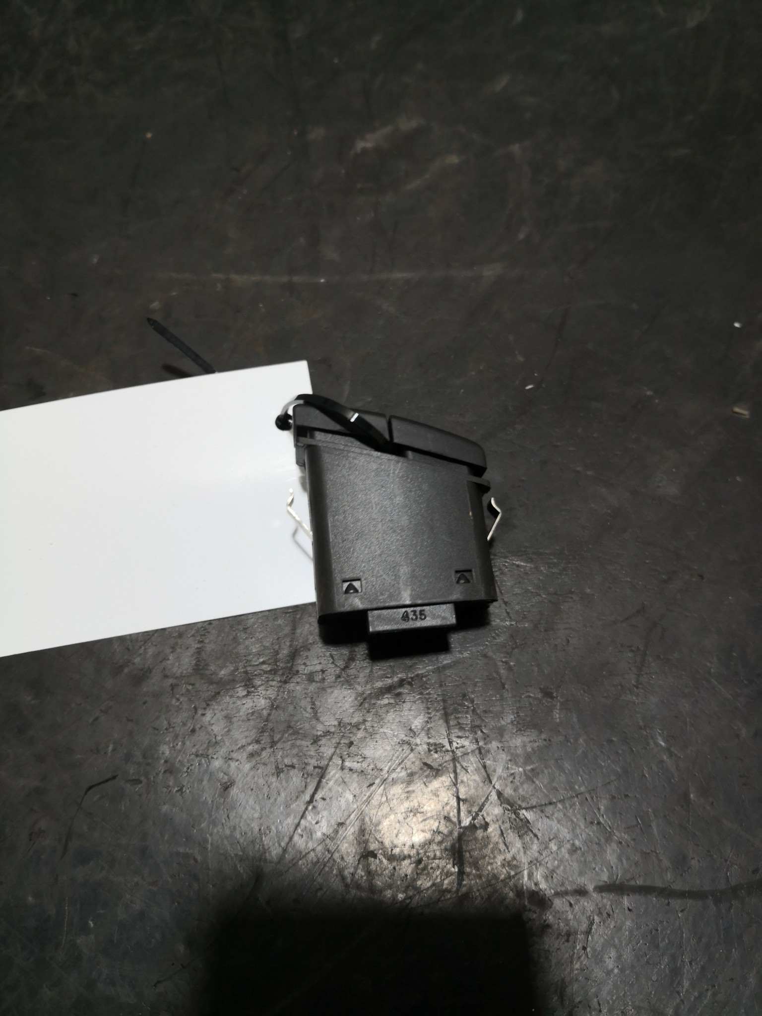 Botão 4 Piscas BMW 5 Touring (E61) | 04 - 10 Imagem-2