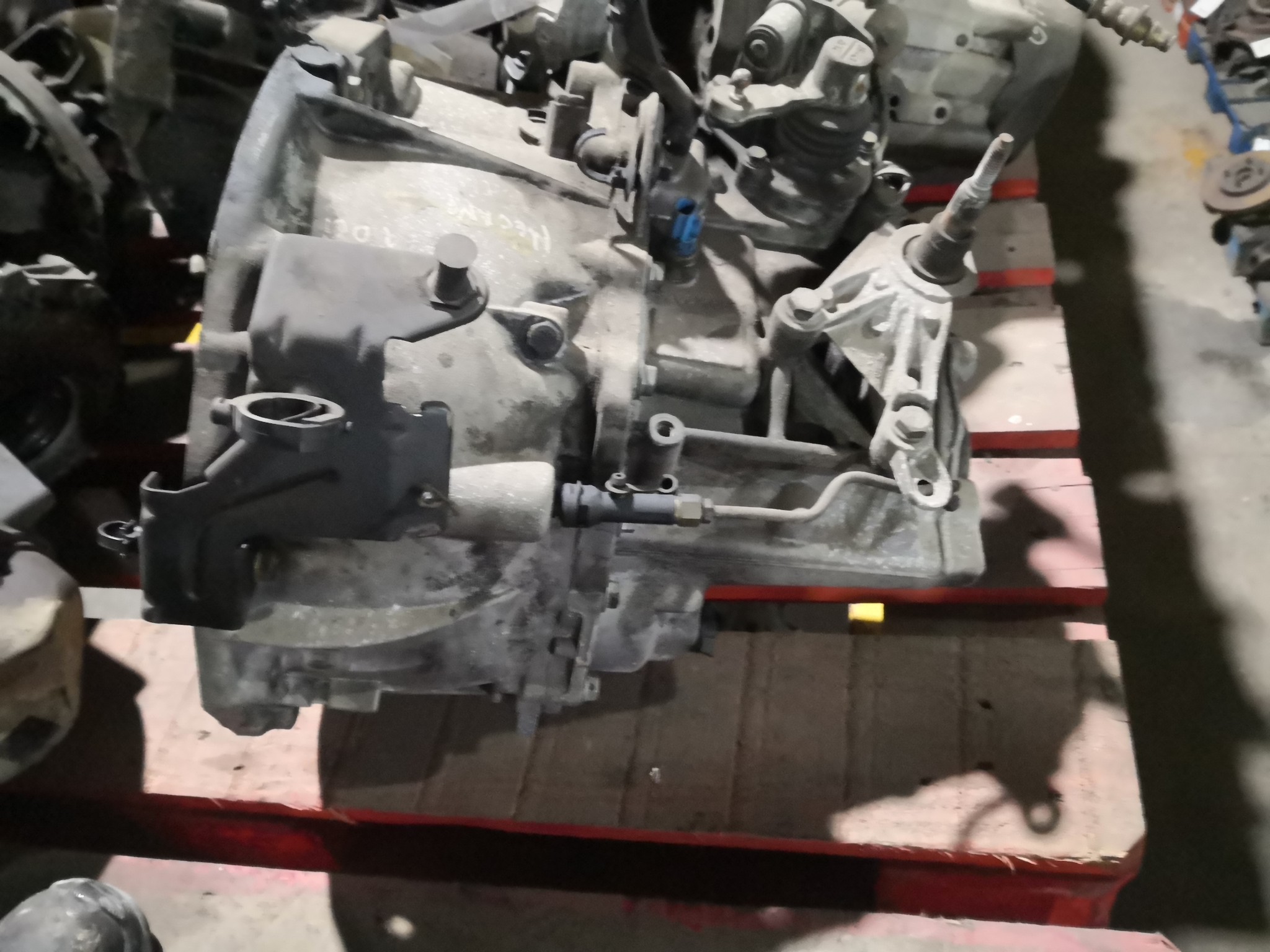 Caixa de Velocidades RENAULT MEGANE II (BM0/1_, CM0/1_) | 01 - 12 Imagem-2