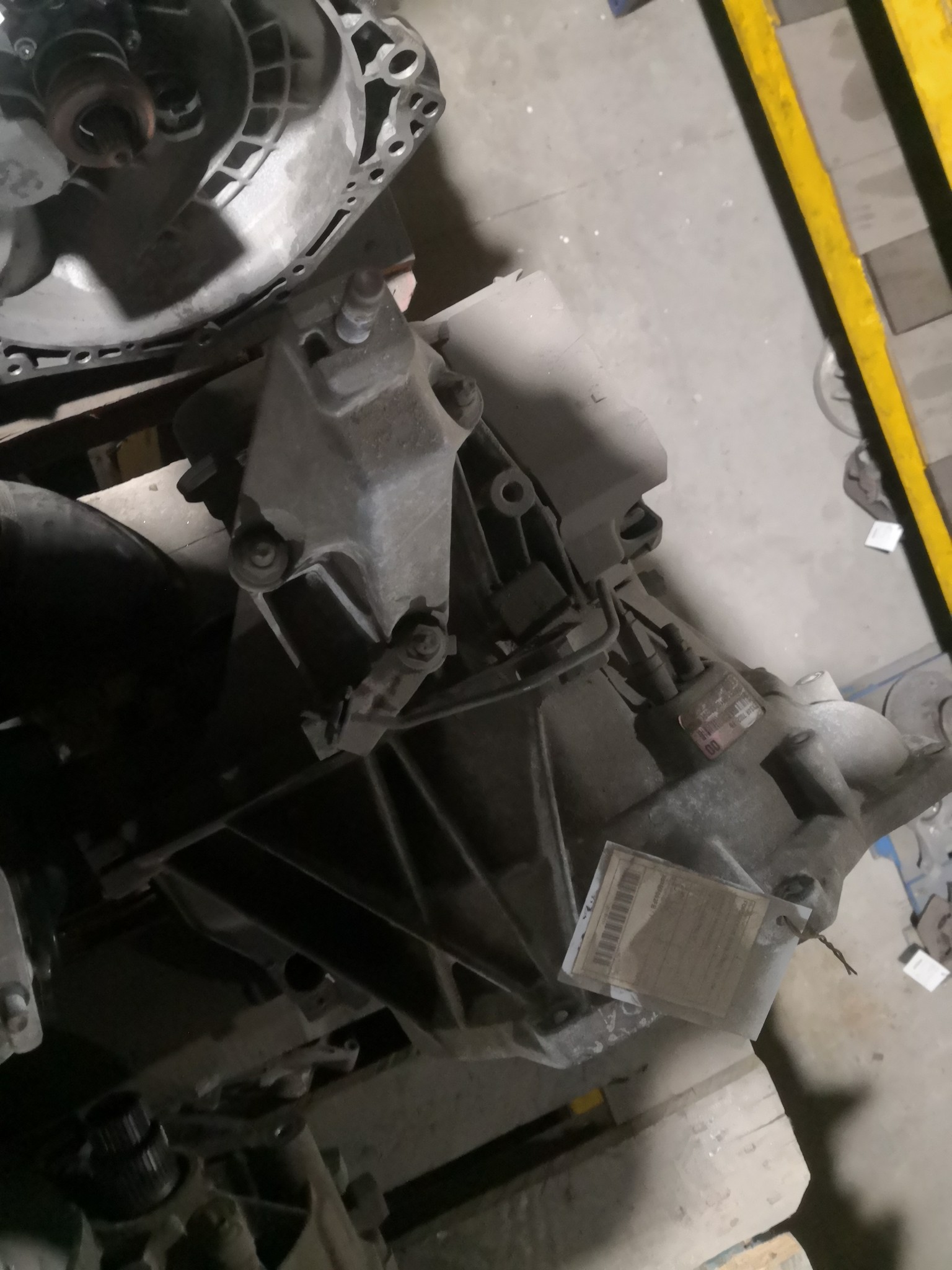 Caixa de Velocidades FORD - ID S_41110