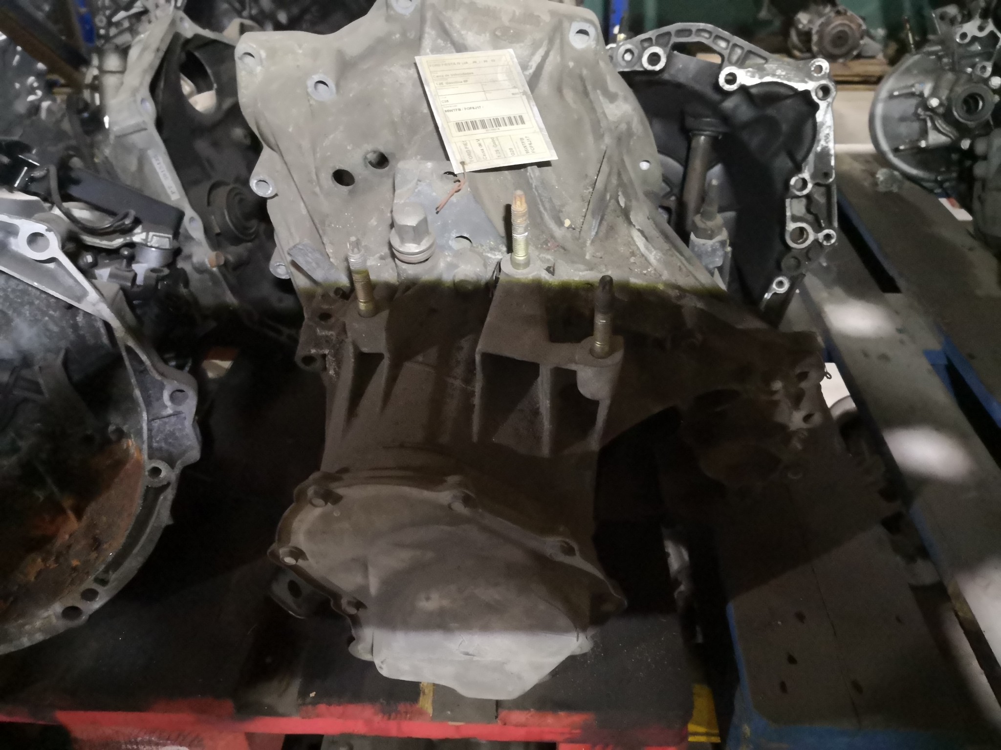 Caixa de Velocidades FORD - ID S_29317