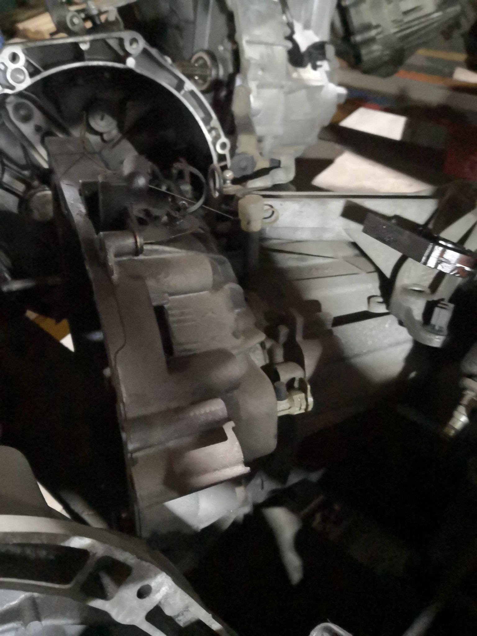 Caixa de Velocidades RENAULT MEGANE II (BM0/1_, CM0/1_) | 01 - 12 Imagem-1