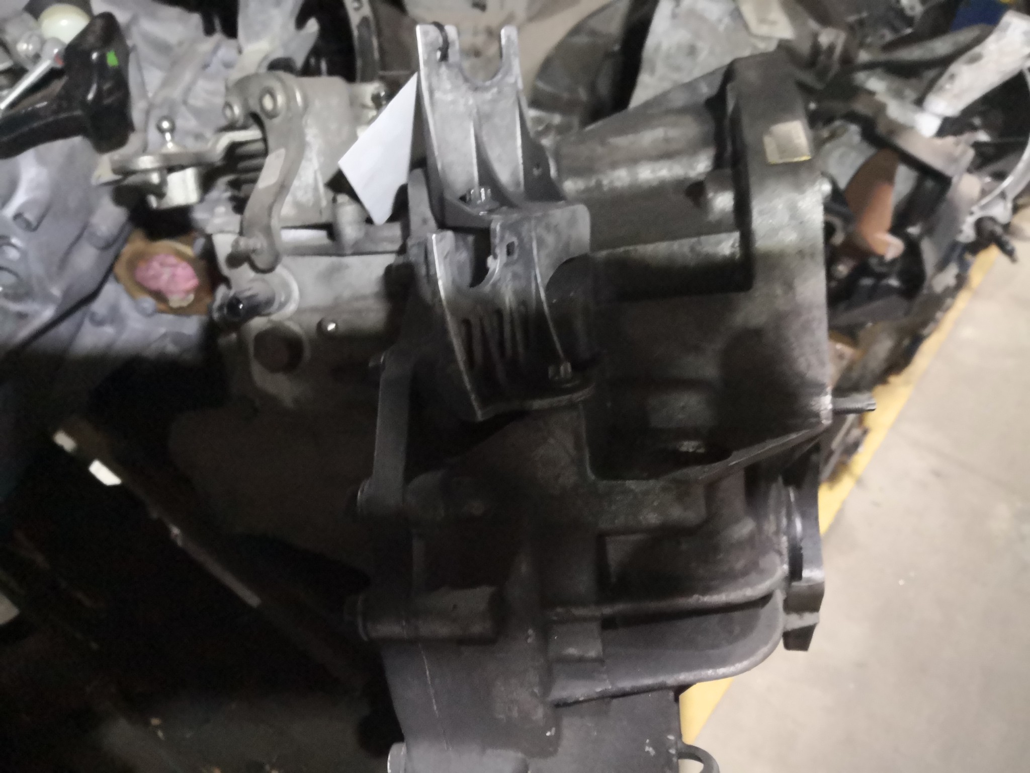 Caixa de Velocidades RENAULT MEGANE II (BM0/1_, CM0/1_) | 01 - 12 Imagem-2