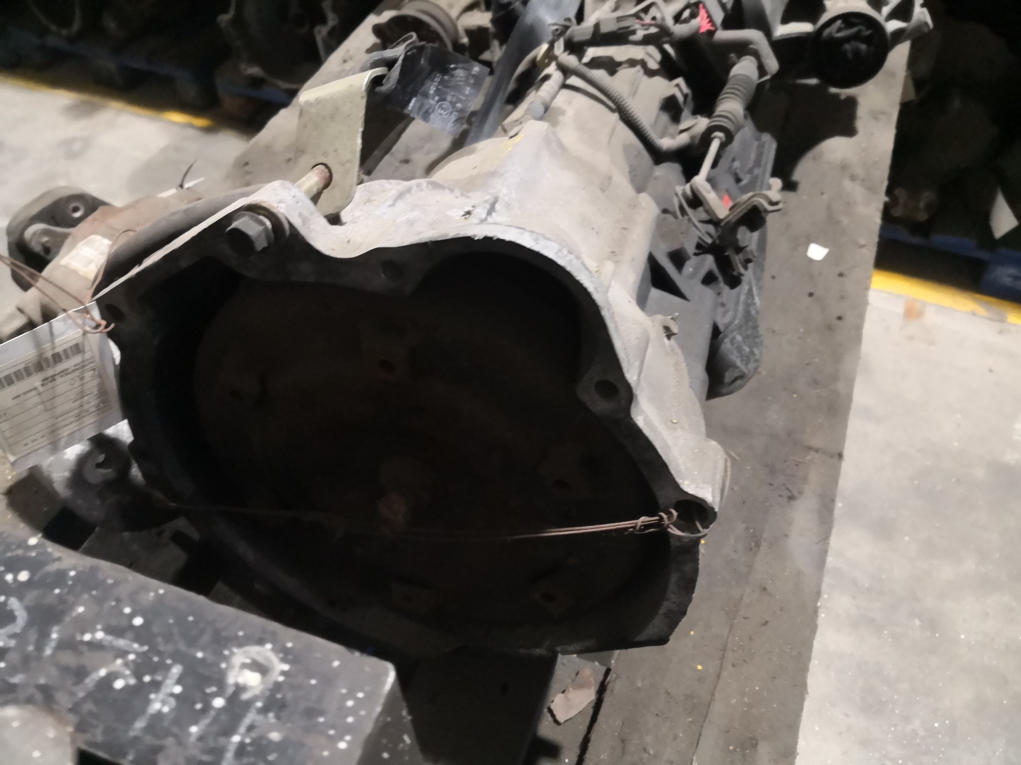 Caixa de Velocidades Automática MITSUBISHI PAJERO II (V3_W, V2_W, V4_W) | 90 - 01 Imagem-1