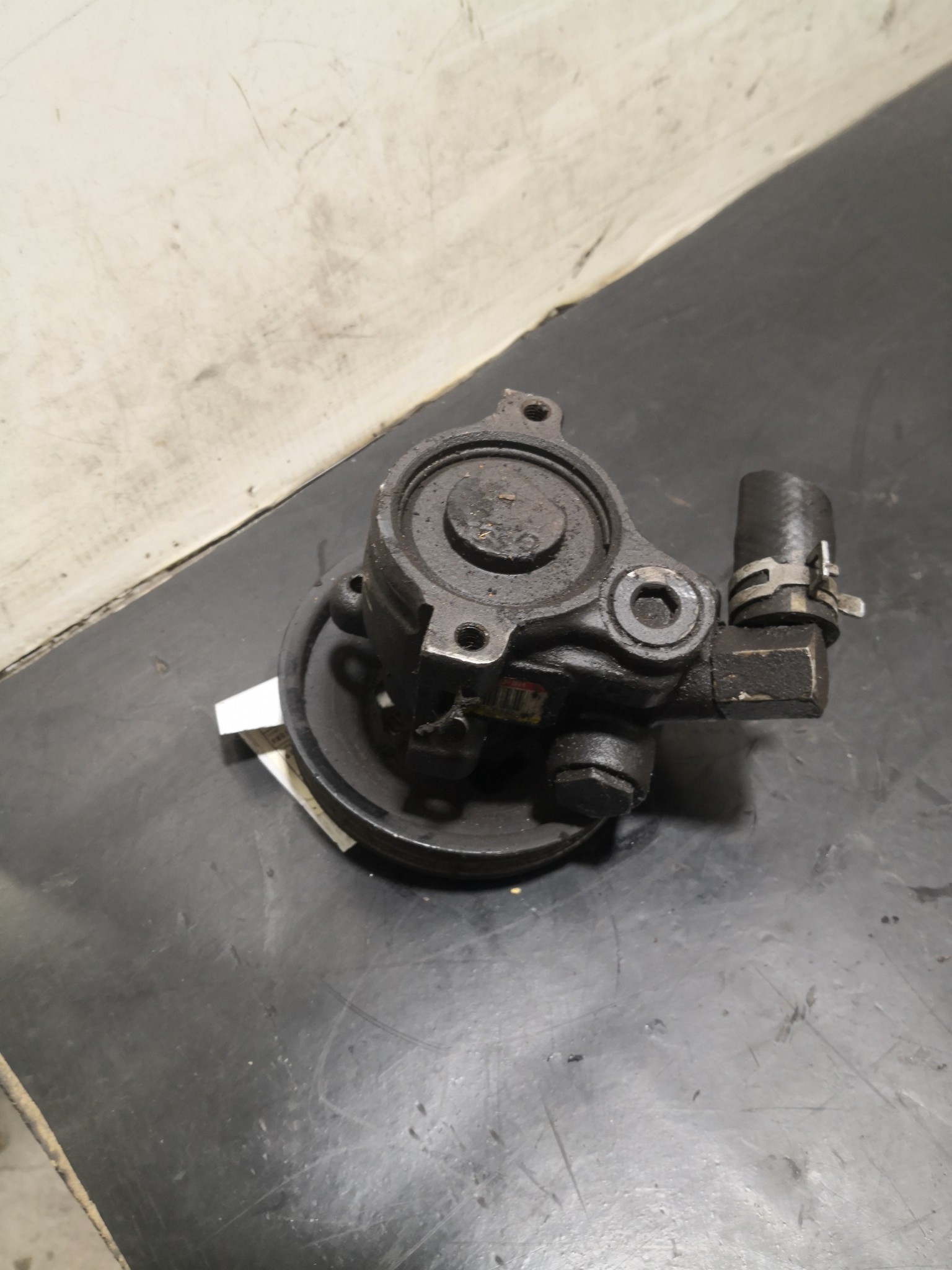 Bomba Direção Assistida FORD FIESTA IV (JA_, JB_) | 95 - 02 Imagem-2